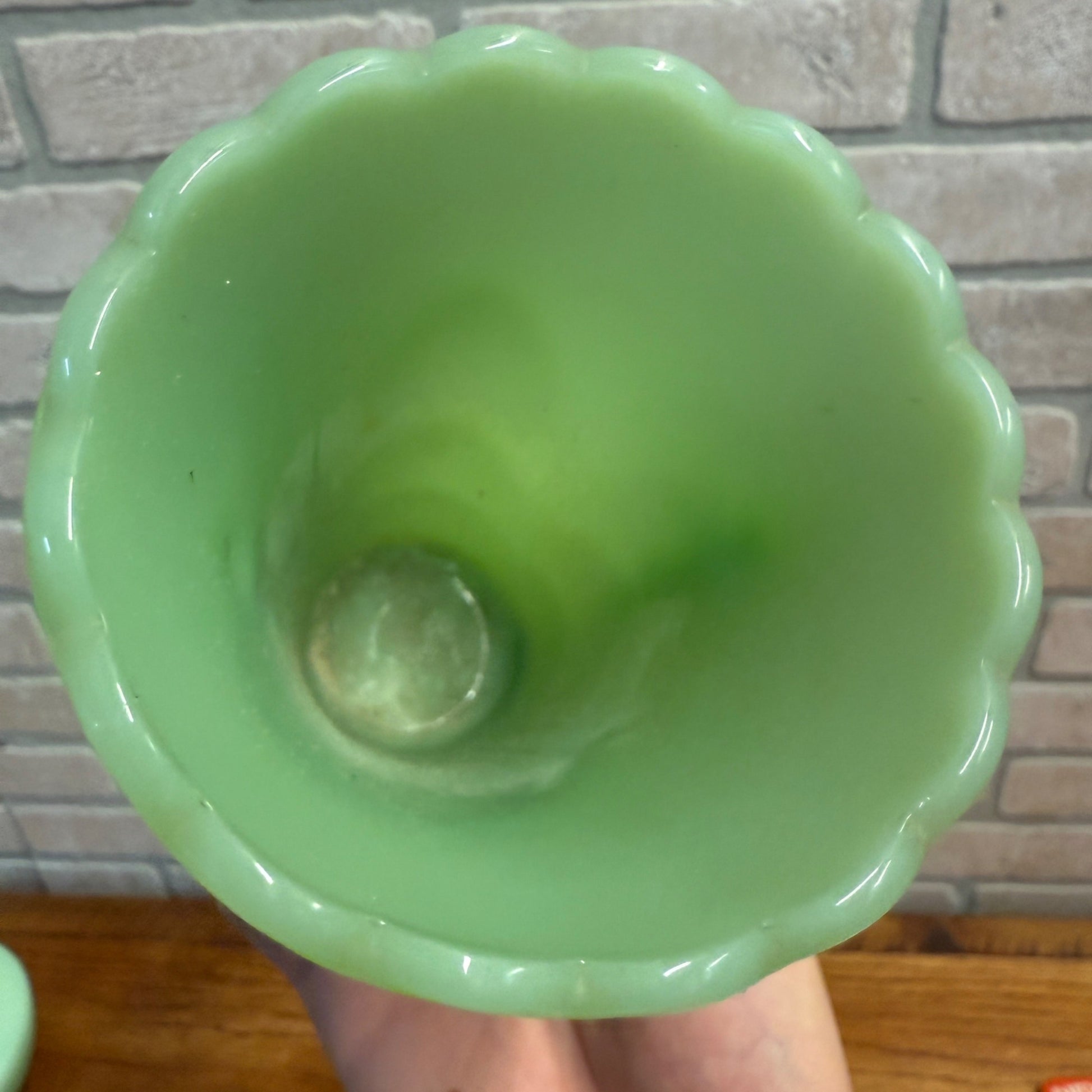 Vintage Fire King Jadeite Scalloped Tulip Table Vase Green