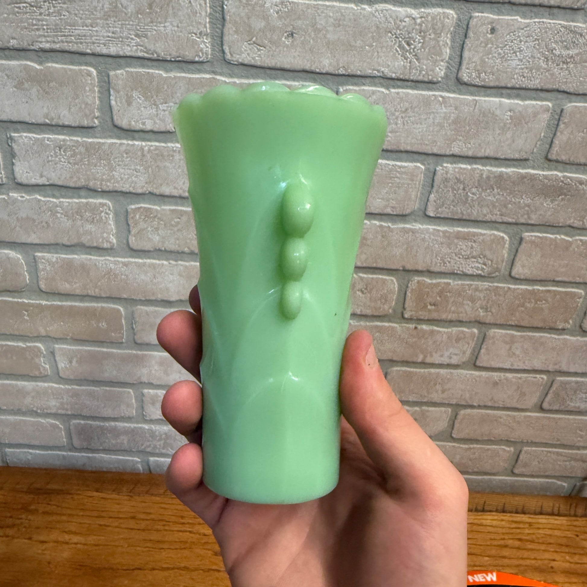 Vintage Fire King Jadeite Scalloped Tulip Table Vase Green