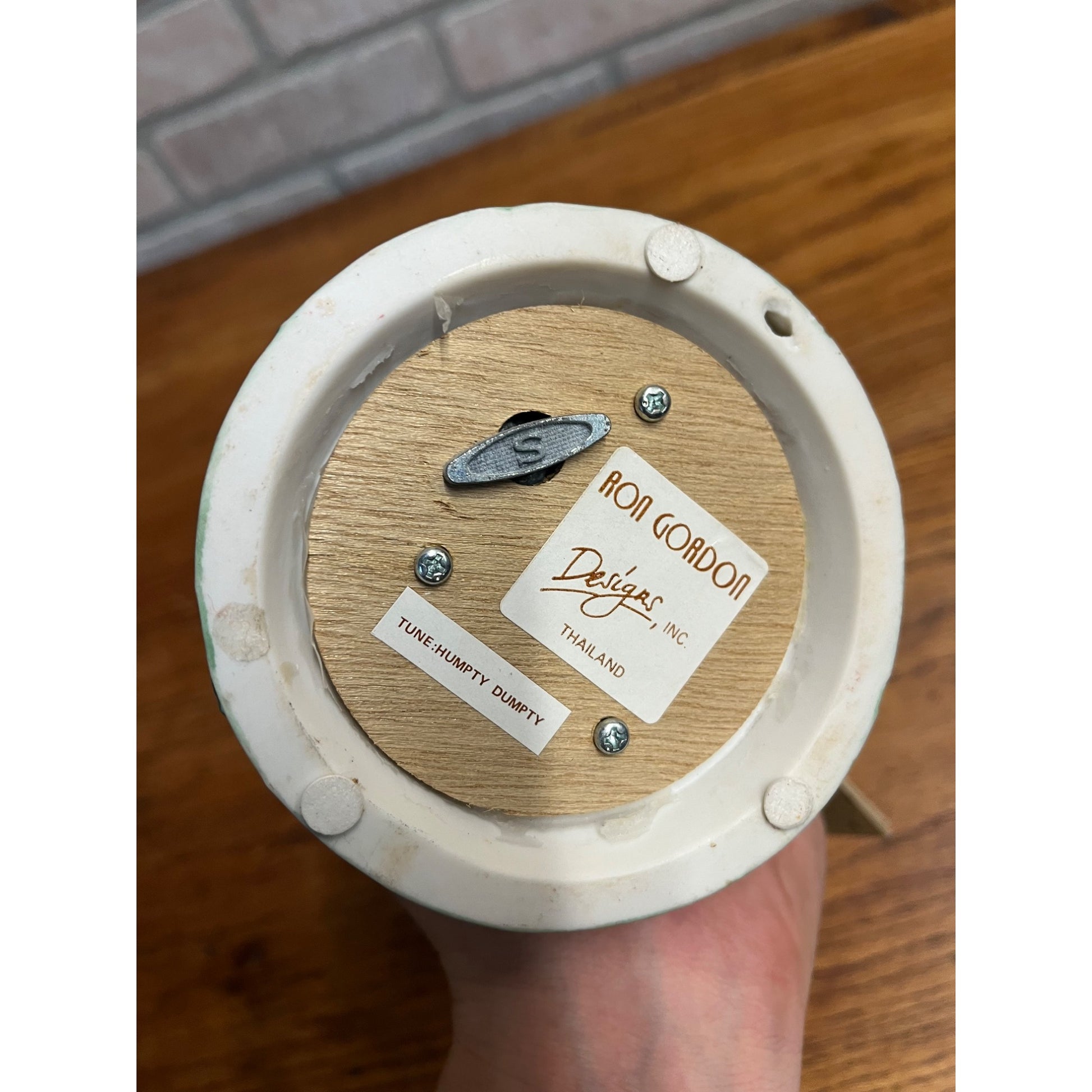 Once Upon A Rhyme Humpty Dumpty Brenda Thomas Music Box Figurine Vintage 1989