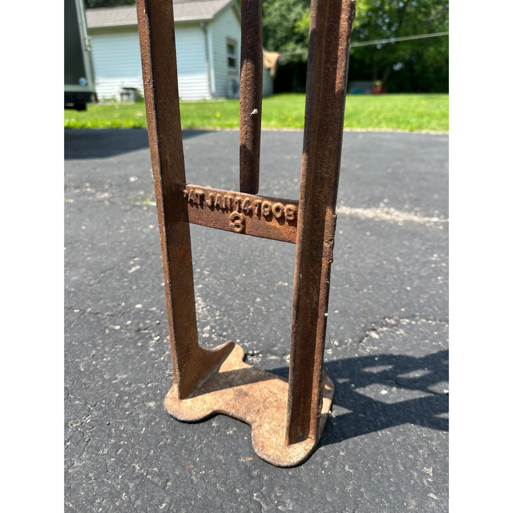 1900s ANTIQUE CAST IRON J.C.MOORE & CO. WAGON JACK STAND RACINE WIS
