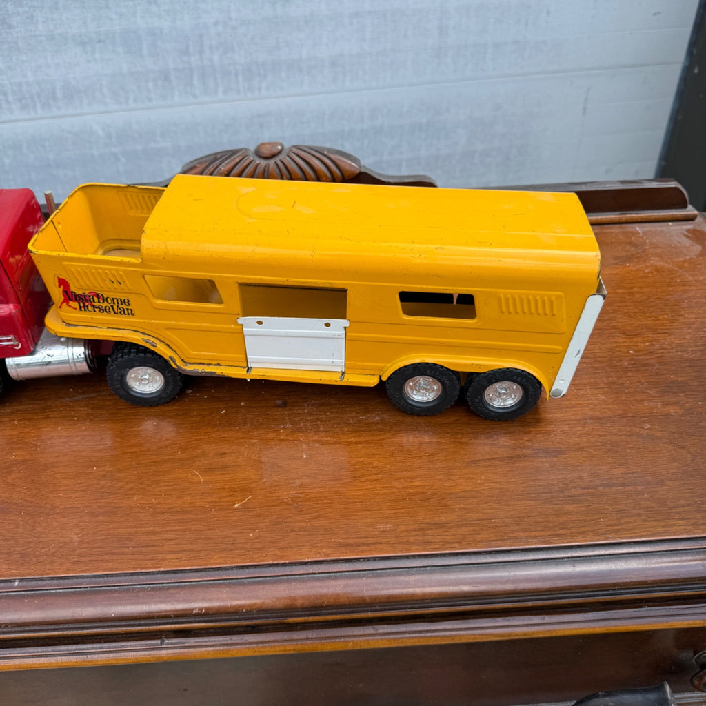 Vintage Ertl Vista Dome Horse Trailer and Semi Truck Red and Yellow