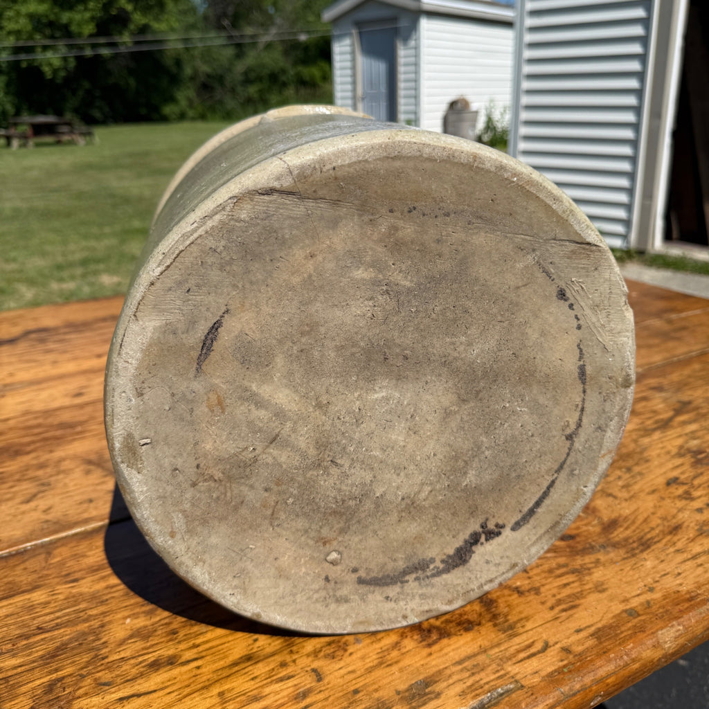 Antique 5-Gallon Salt Glazed Stoneware Cobalt Lazy Eight Design Akron, Ohio Primitive Farmhouse