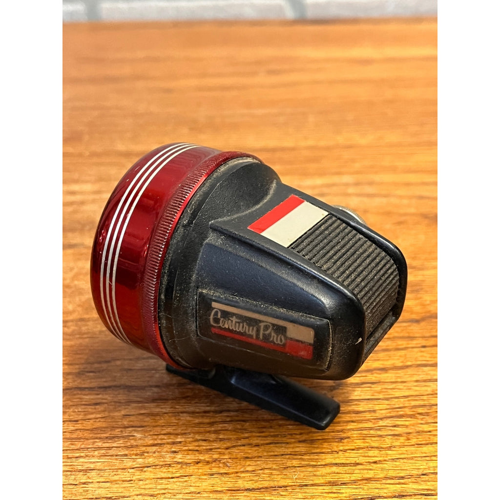 Vintage Johnson Century Pro 345 Baitcast Fishing Reel