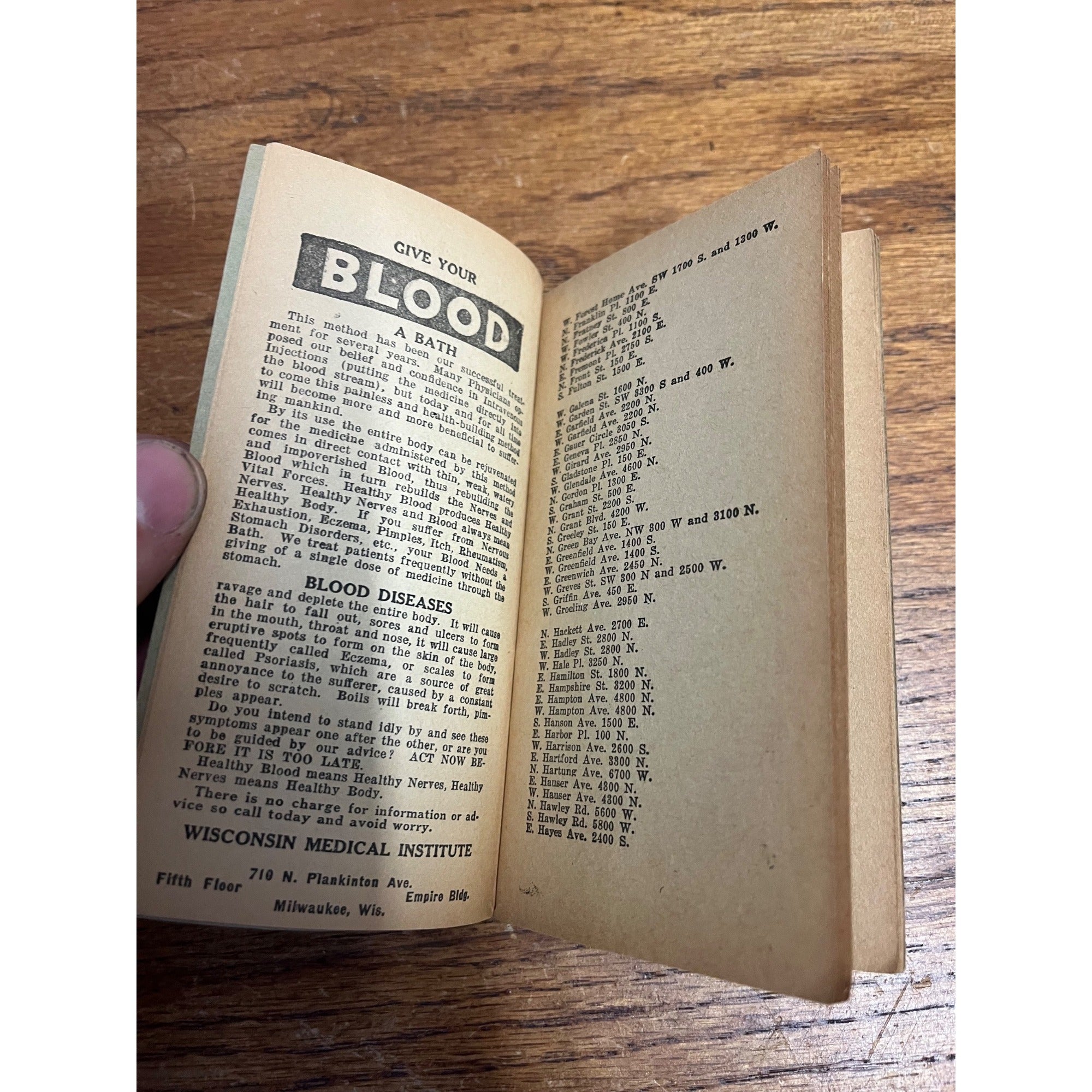 Vintage c1936 Milwaukee Directory Street Guide Booklet Travel Medical Info Ads