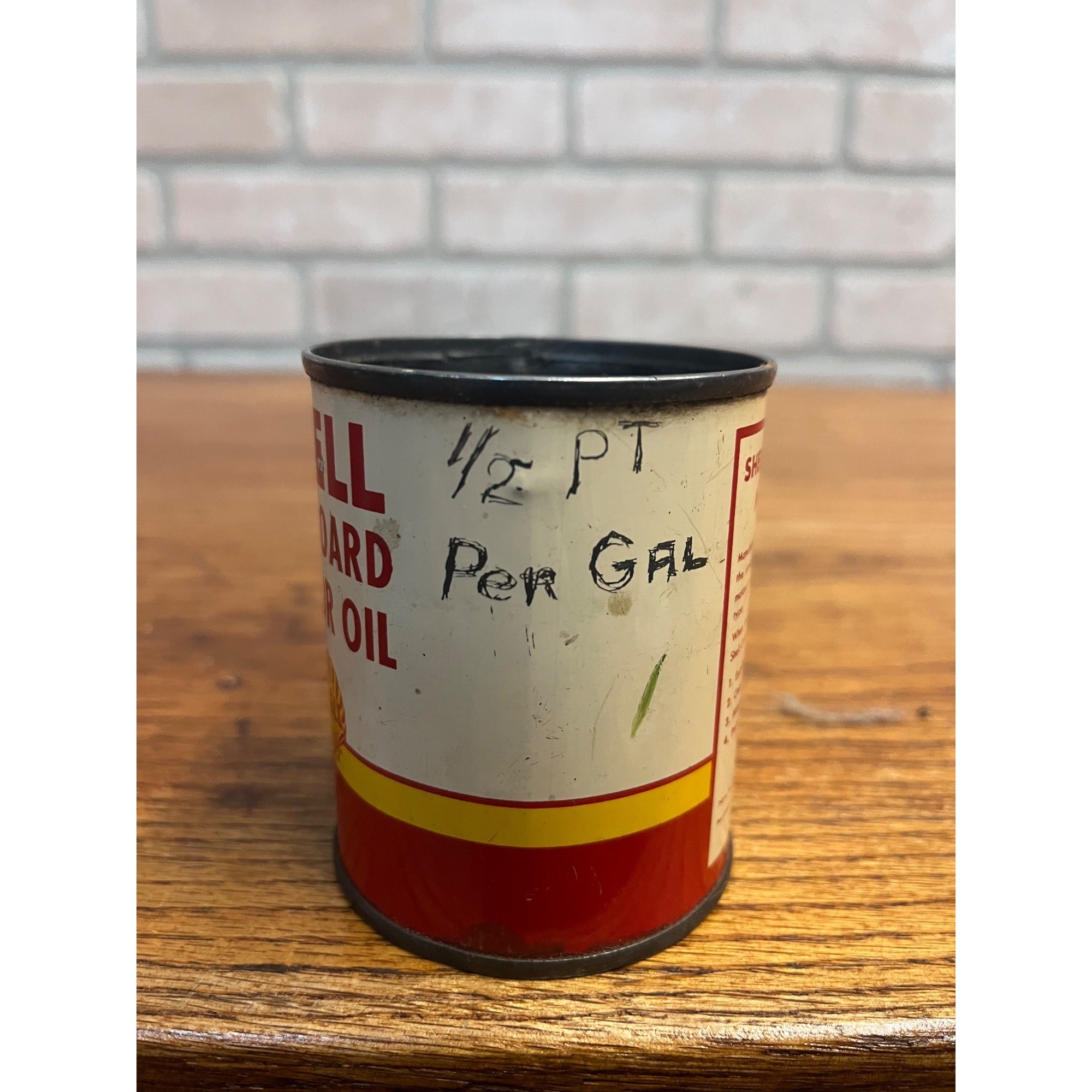 Vintage SHELL Oil Co Outboard Motor Oil Half Pint Metal Oil Gas Can