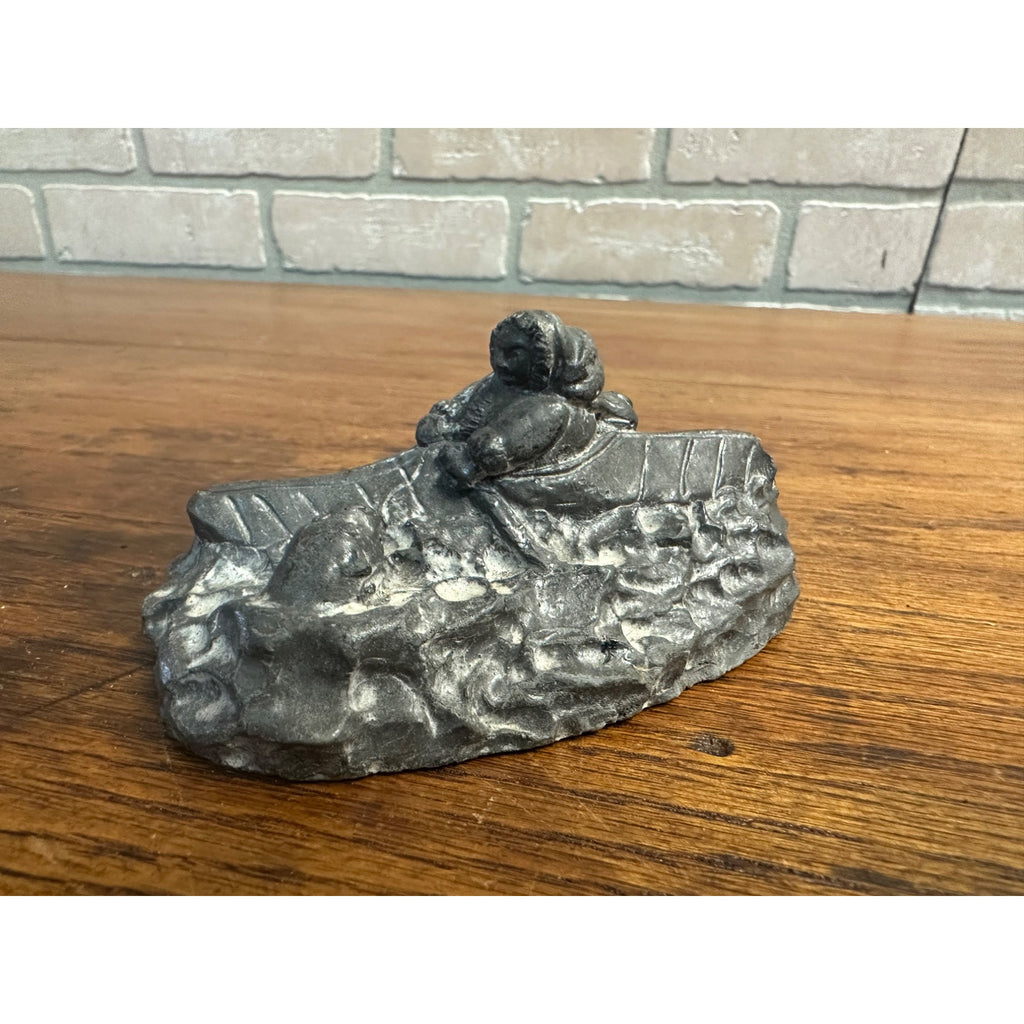 Eskimo Or Canada Inuit In Kayak And Seal Figure - A Wolf Original Sculpture