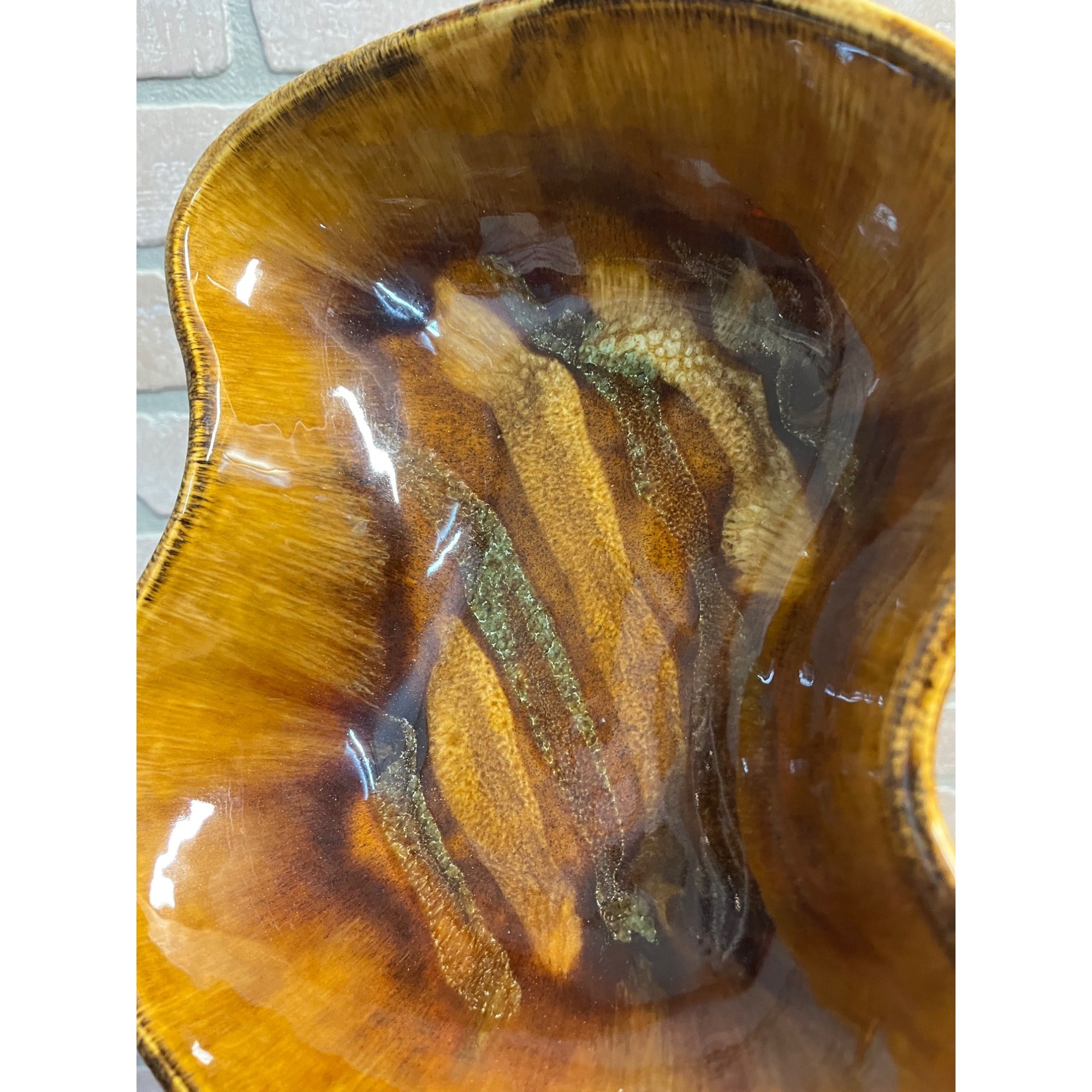 Vintage MCM Dryden Hot Springs Arkansas Art Pottery Bowl Dish Drip Glaze