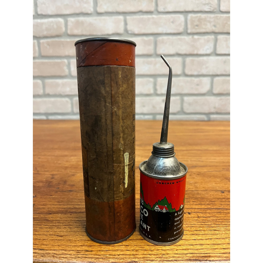 Texaco Oil Company Home Lubricant Cardboard Tube Holder and Handy Oiler Can