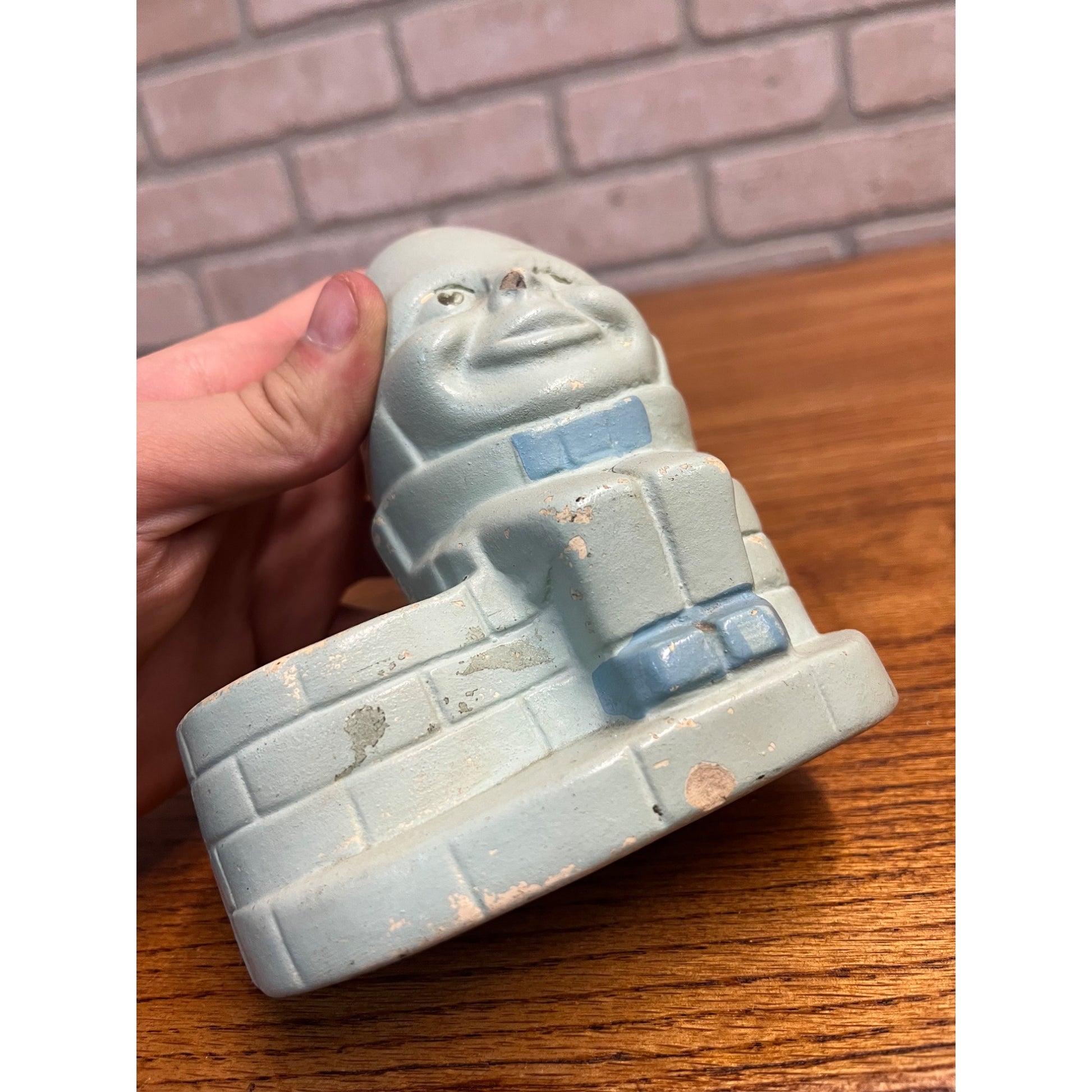 Vintage Ceramic Pottery Humpty Dumpty Blue Planter Nursery Rhyme Egg