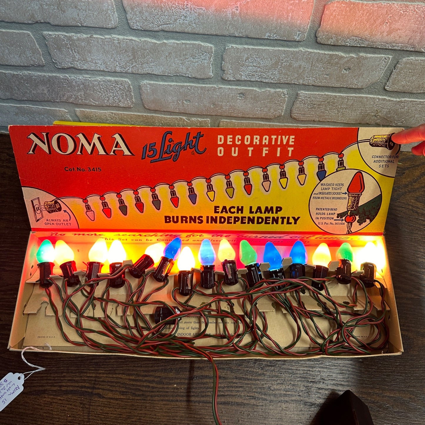 Vintage Christmas Tree Lights NOMA 15 Light in Original Box Working Tree Lights