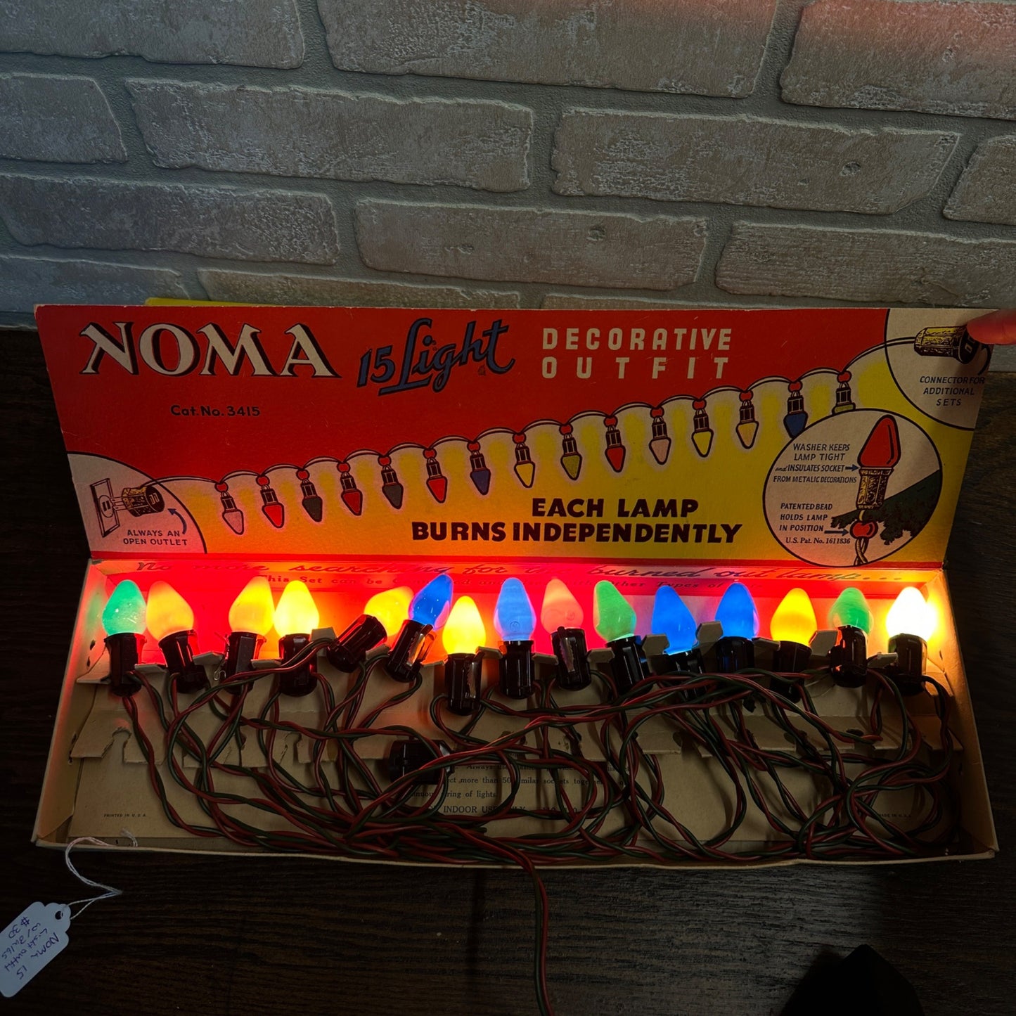 Vintage Christmas Tree Lights NOMA 15 Light in Original Box Working Tree Lights