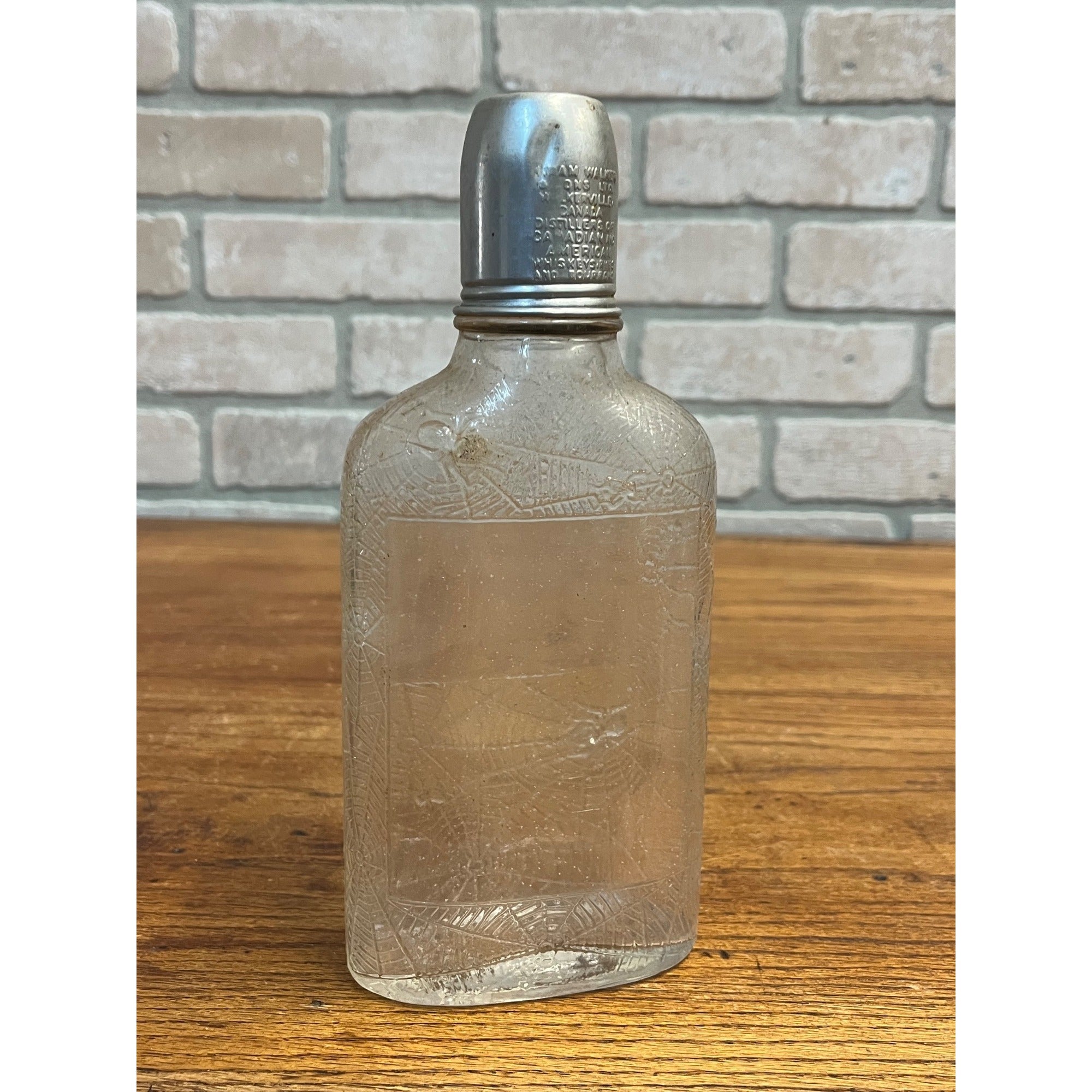 Vintage Hiram Walker Spider Web Liquor Bottle / Flask w/ Original Lid Cap