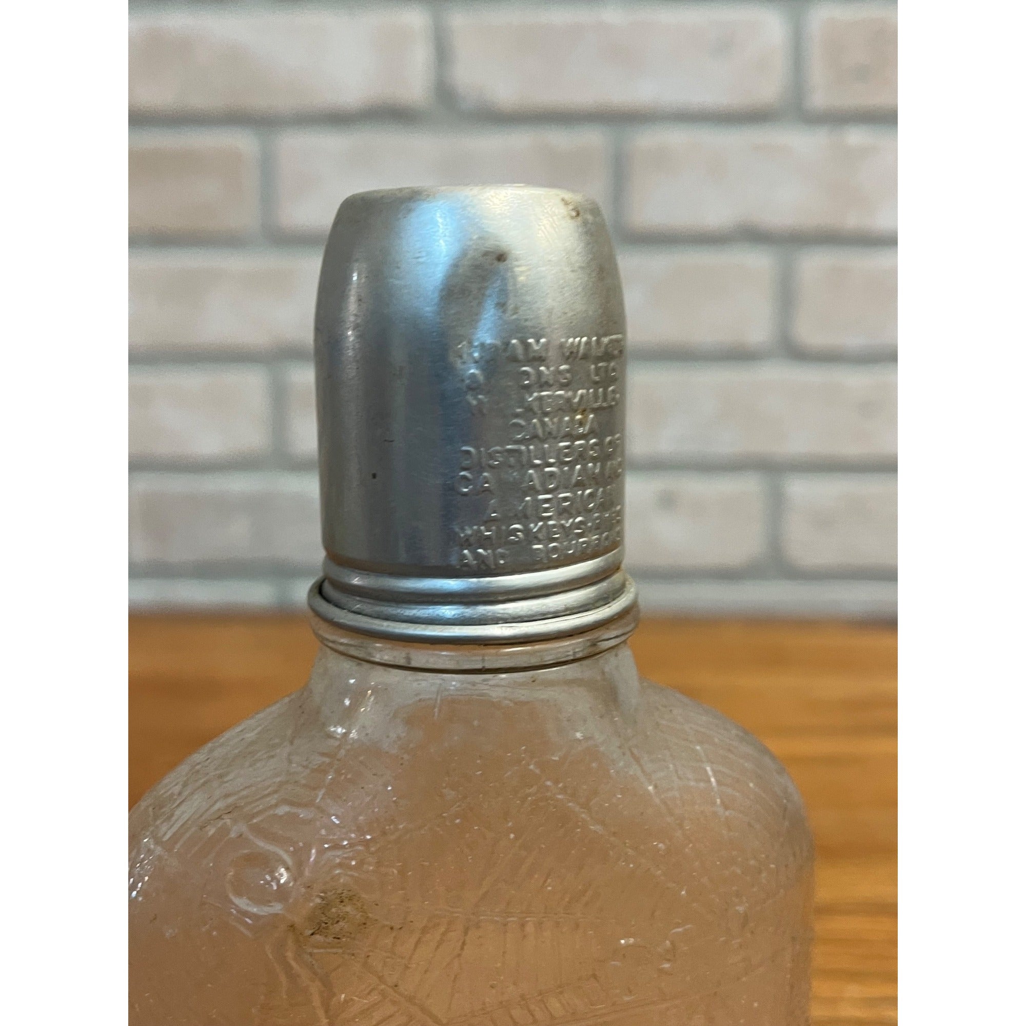 Vintage Hiram Walker Spider Web Liquor Bottle / Flask w/ Original Lid Cap
