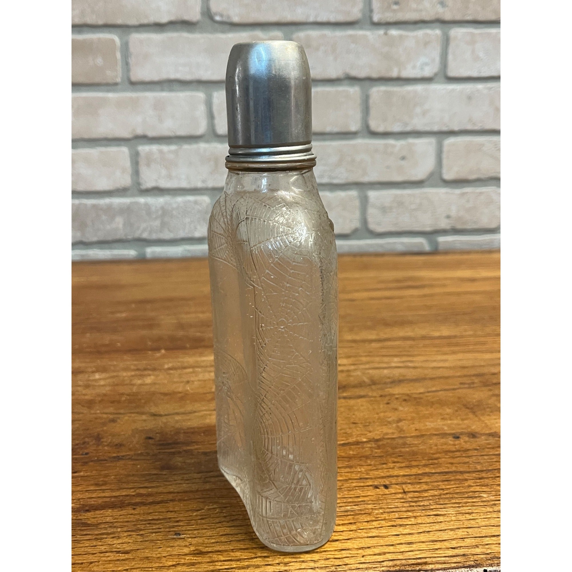 Vintage Hiram Walker Spider Web Liquor Bottle / Flask w/ Original Lid Cap