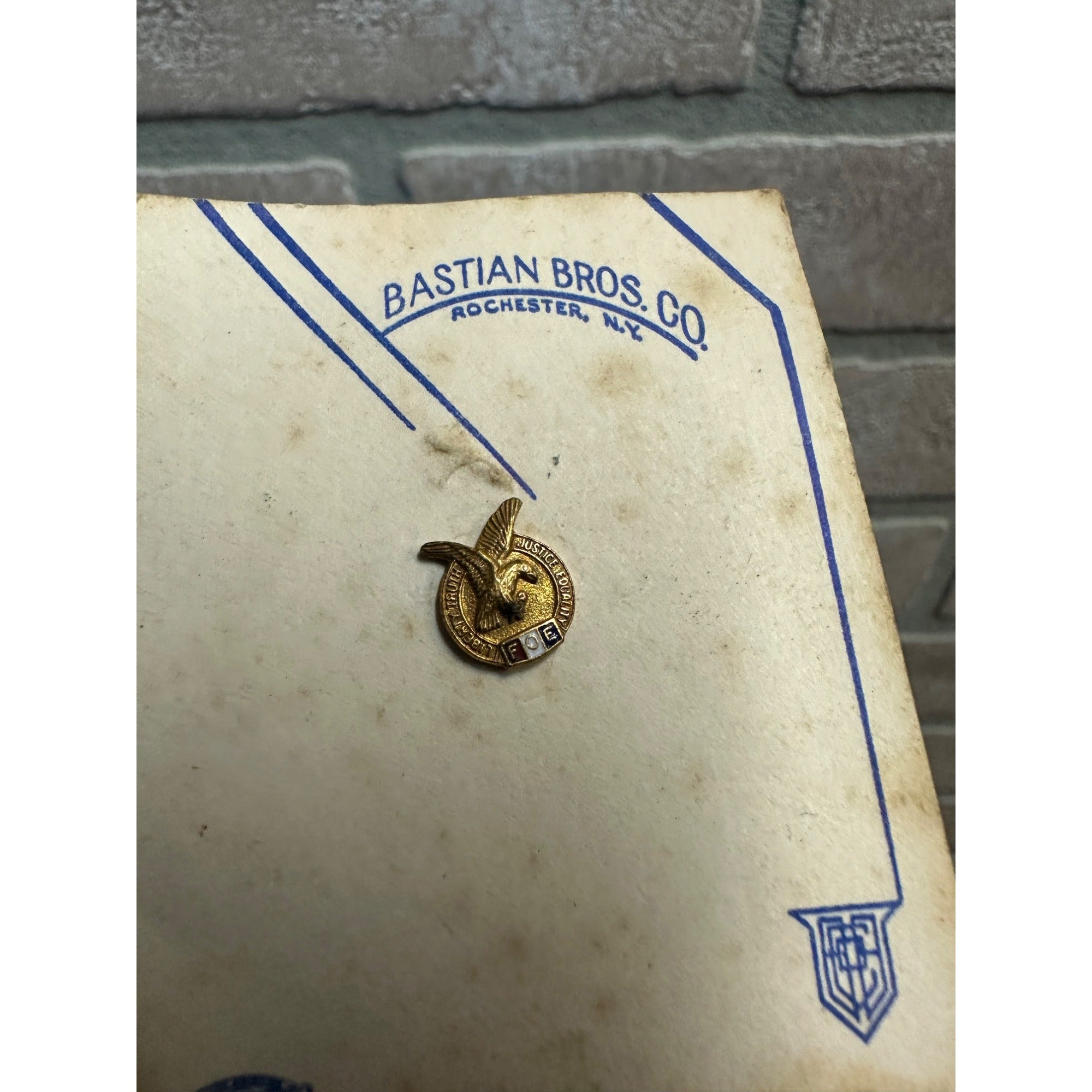 Vintage F.O.E. Fraternal Order of Eagles Bastian Bros Lapel Pin Gold-Tone + Enamel