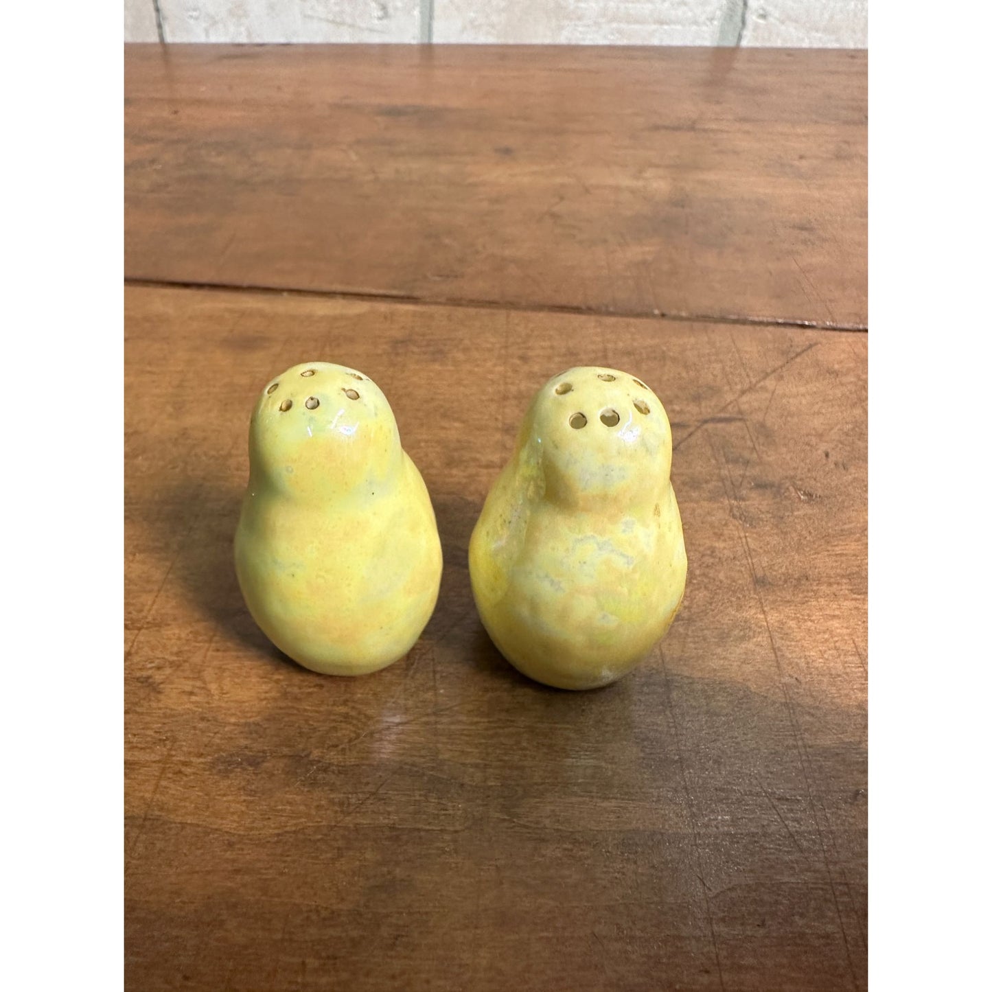 Vintage 1950s Baby Chick Lusterware Yellow 2" Mini Salt & Pepper Shakers Pair Japan