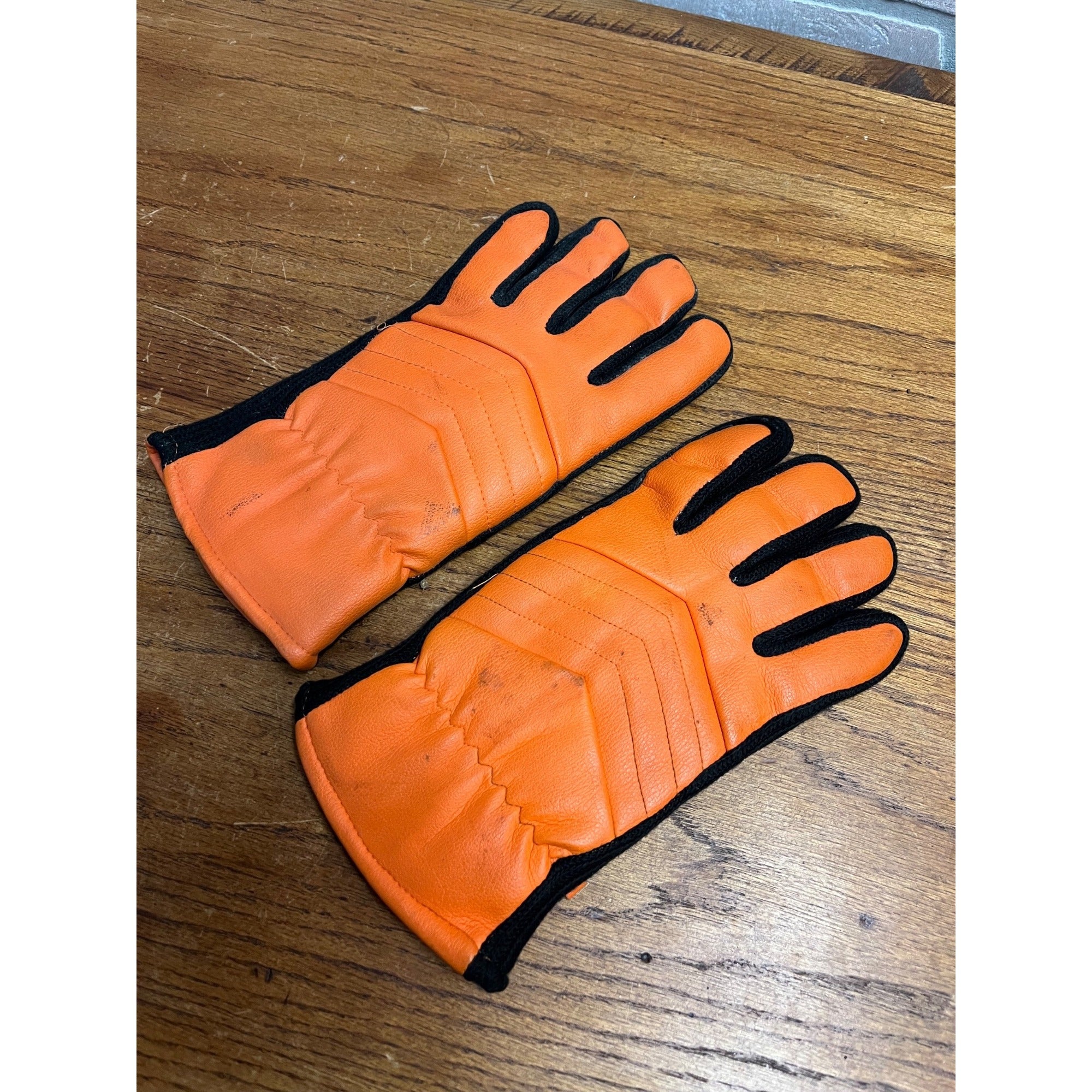 Vintage 1960s Black Sheep Dallas TX Blaze Orange Black Hunting Gloves Insulated