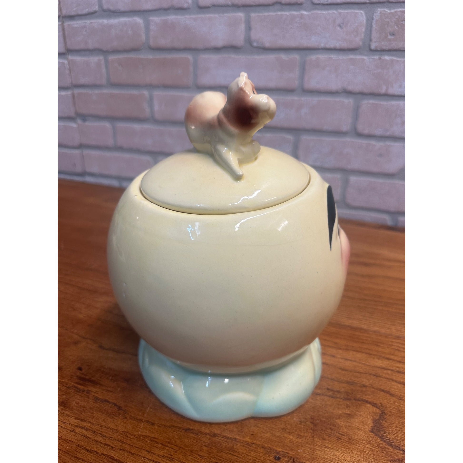 Original Vintage Cow Jumped Over The Moon Cookie Jar Gold RRP Roseville 317