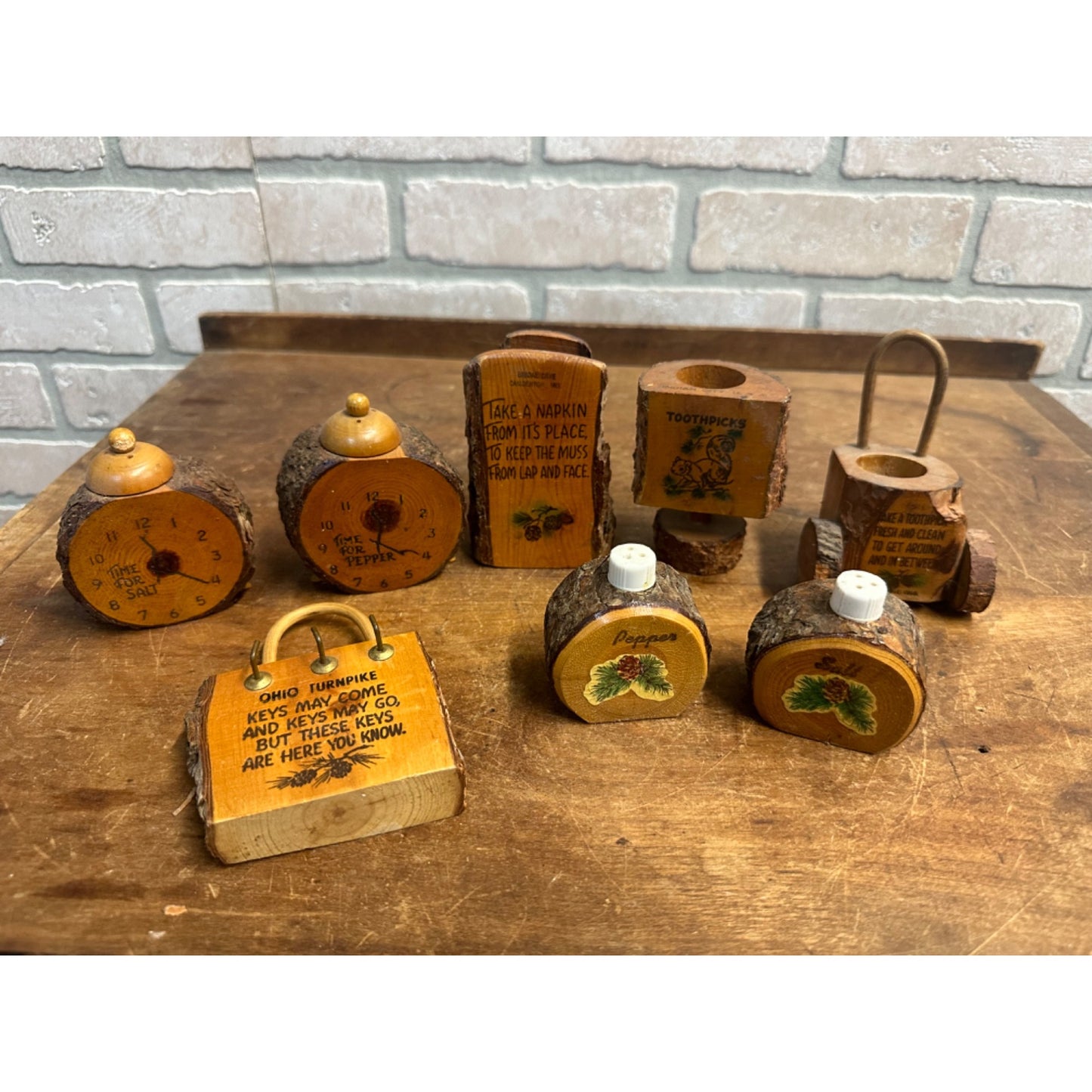 Vintage 1950s Kitschy Wooden Cabin Salt Pepper Shakers Toothpick / Napkin Holder ++