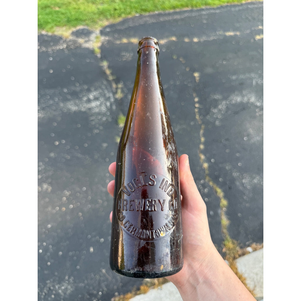 Antique Amber Vogl's Independent Brewery South Germantown Wis Beer Bottle