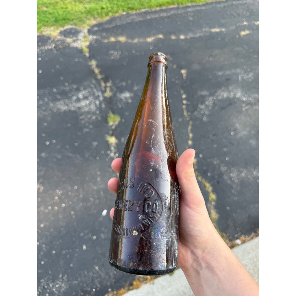 Antique Amber Vogl's Independent Brewery South Germantown Wis Beer Bottle