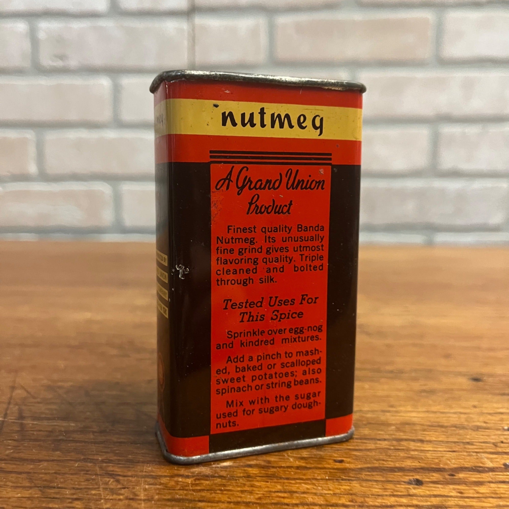 Vintage Grand Union Nutmeg Chicago New York Tea Co. Spice Tin Kitchen Decor