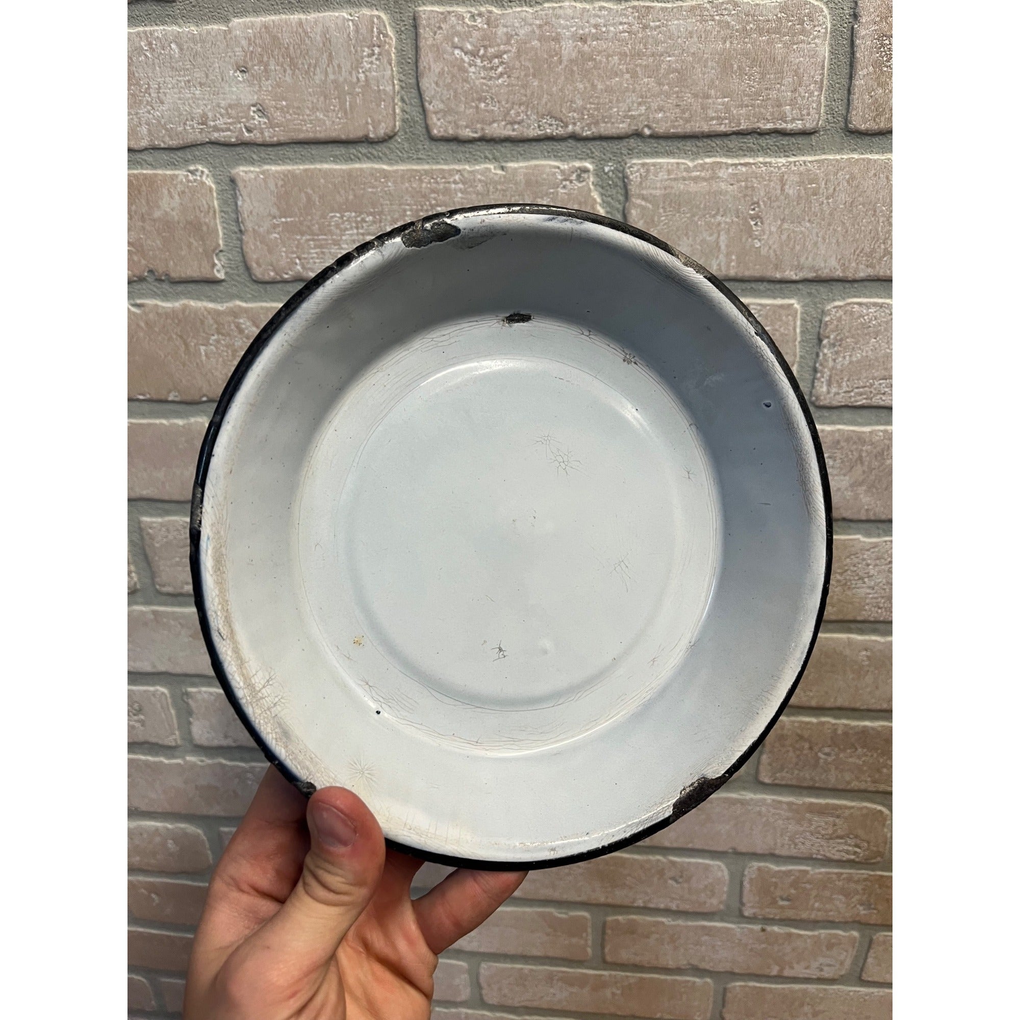 Antique Primitive Light Blue and White Swirl Enamel Graniteware Round Pie Pan/ Baking Dish/ Farmhouse Decor