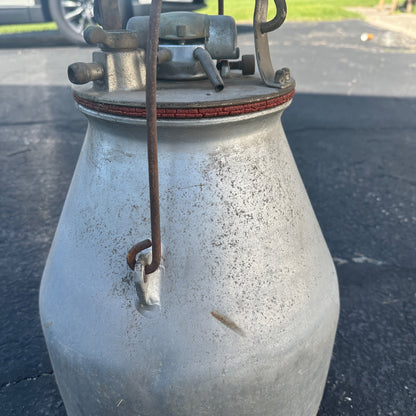 Vintage Universal Milker System Dairy Pail Bucket W/ Teat Cups