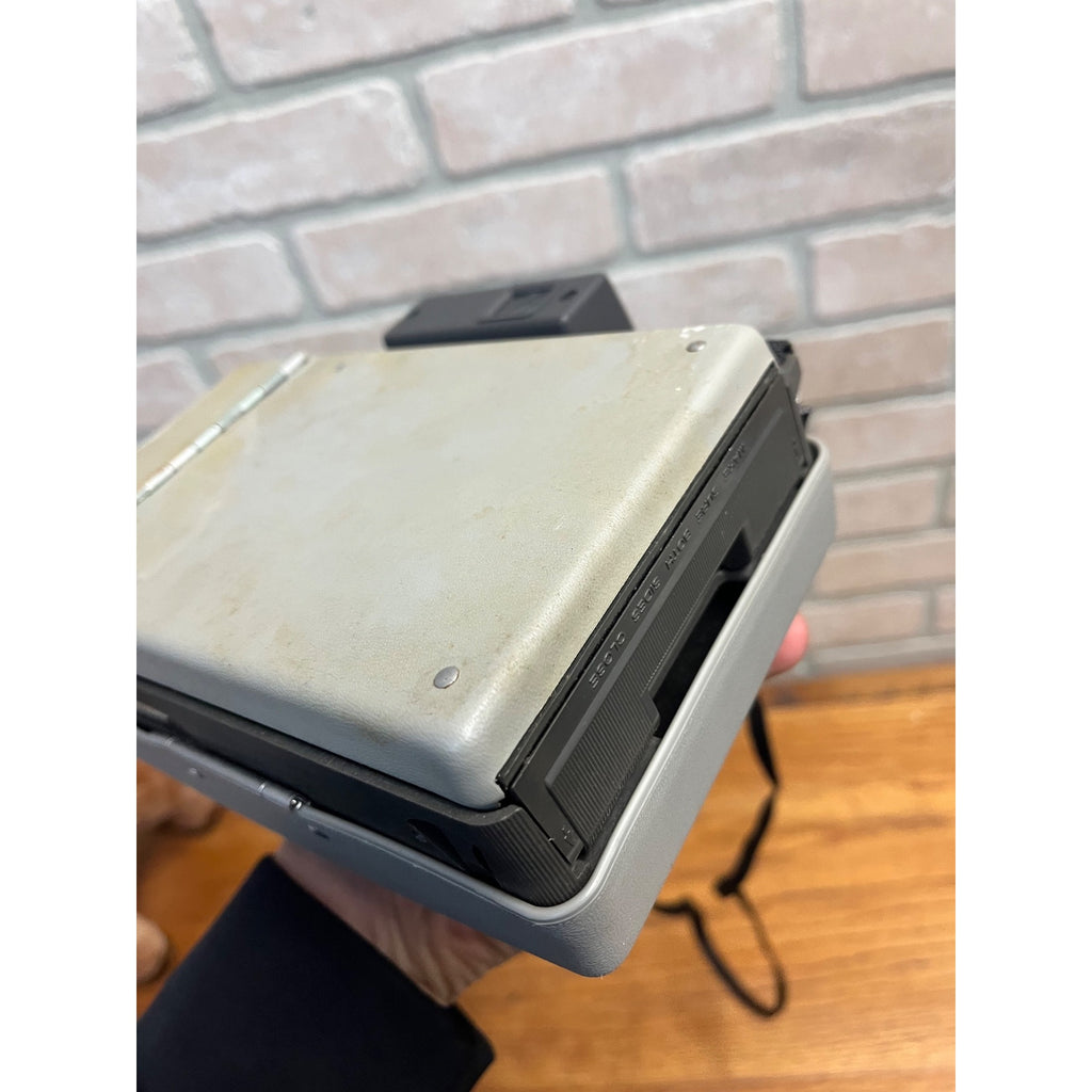 Vintage Polaroid Automatic 210 Model Land Camera -- Untested