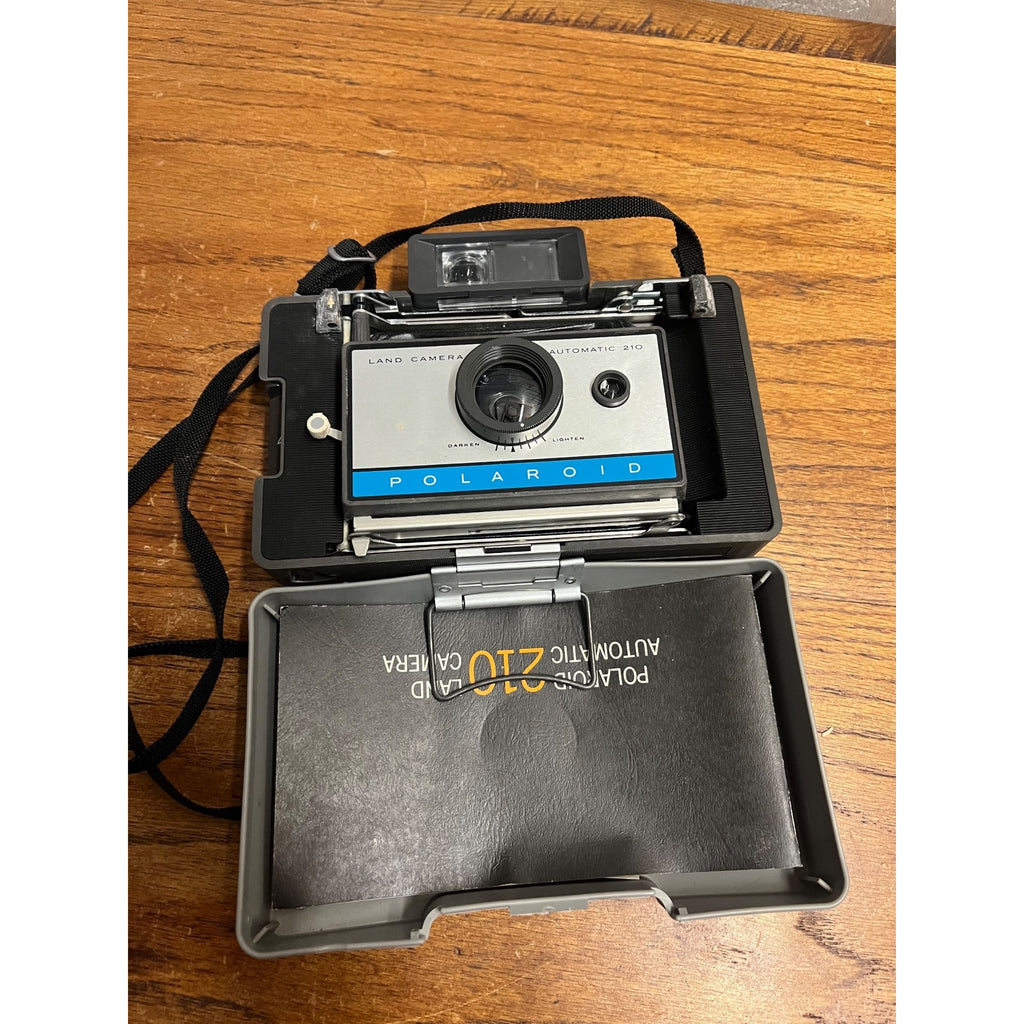 Vintage Polaroid Automatic 210 Model Land Camera -- Untested