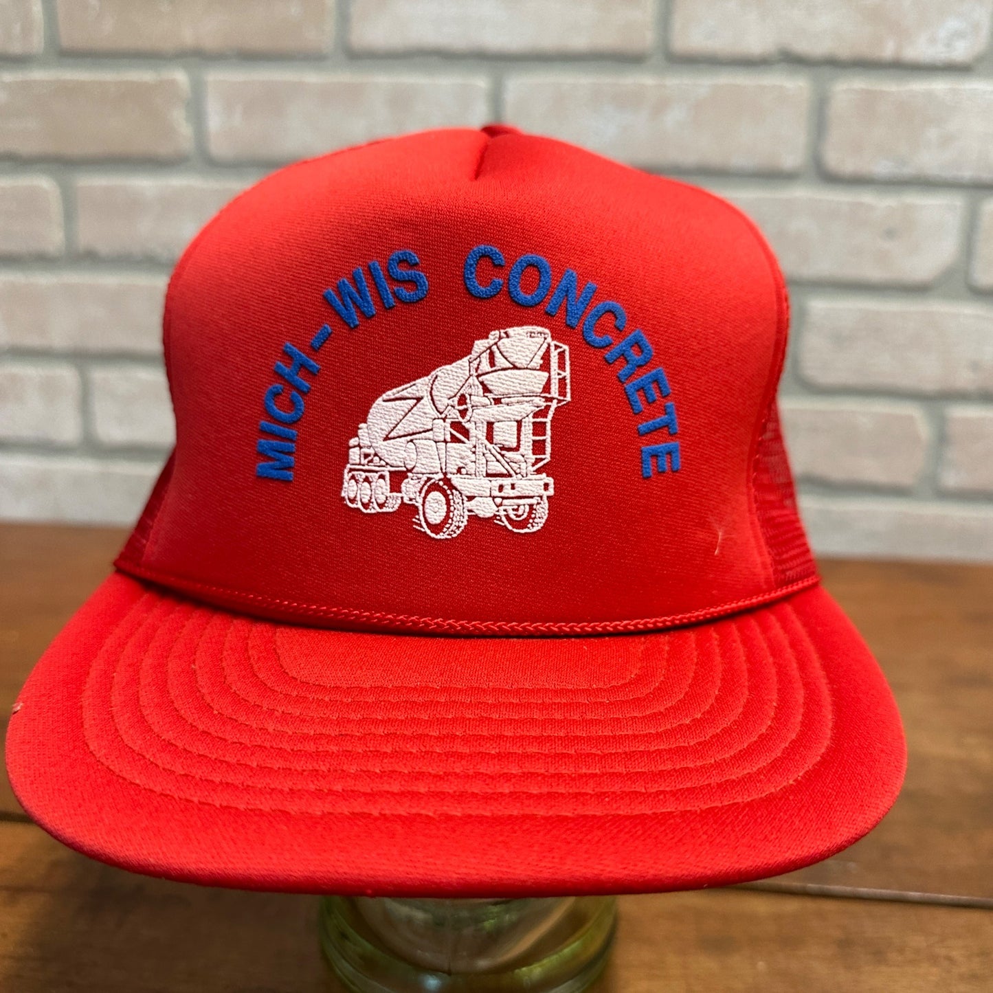 VINTAGE MICH-WIS CONCRETE CONSTRUCTION MESH RETRO SNAPBACK HAT