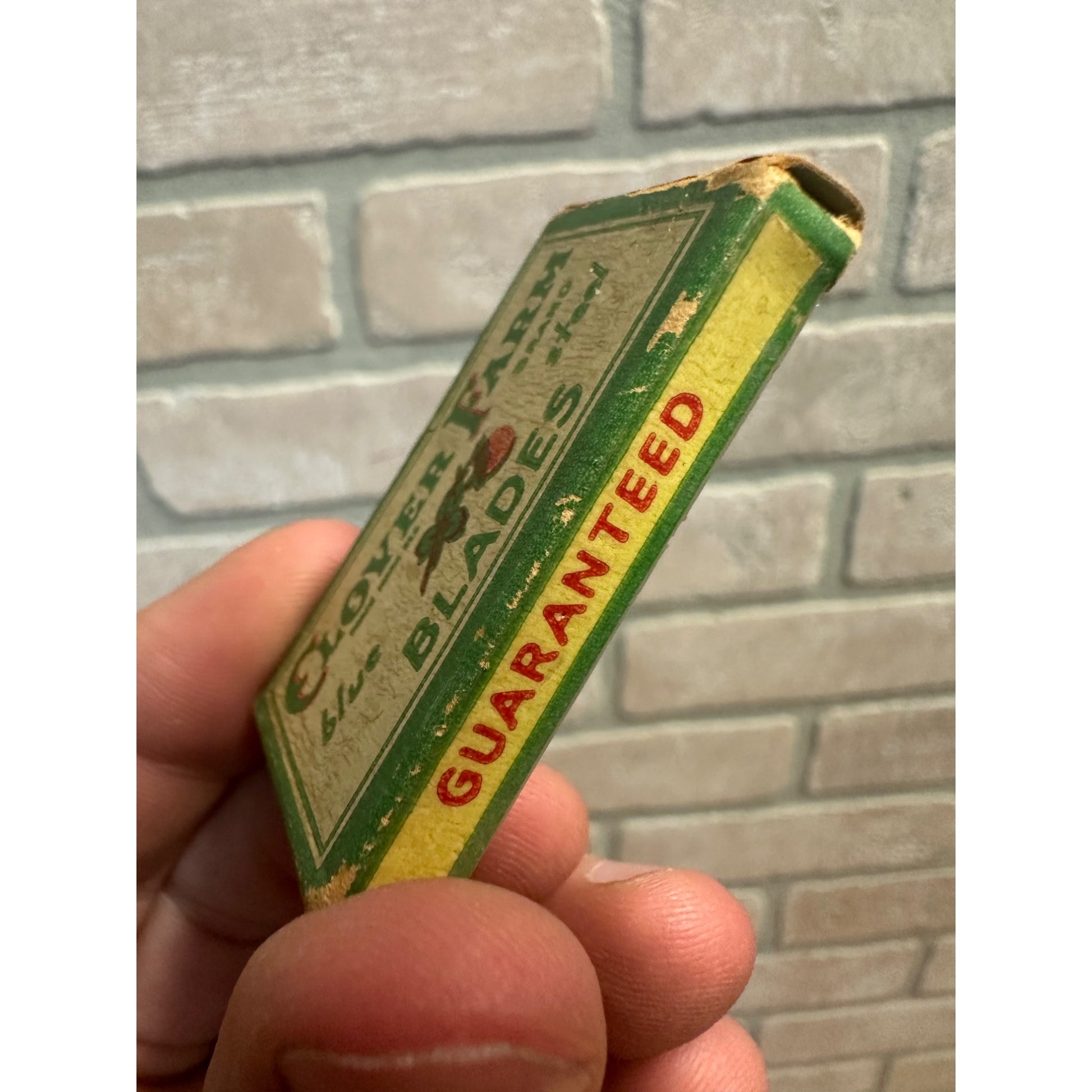 RARE Vintage 1930s Clover Farm Safety Razor Blades NOS Cleveland OH Box