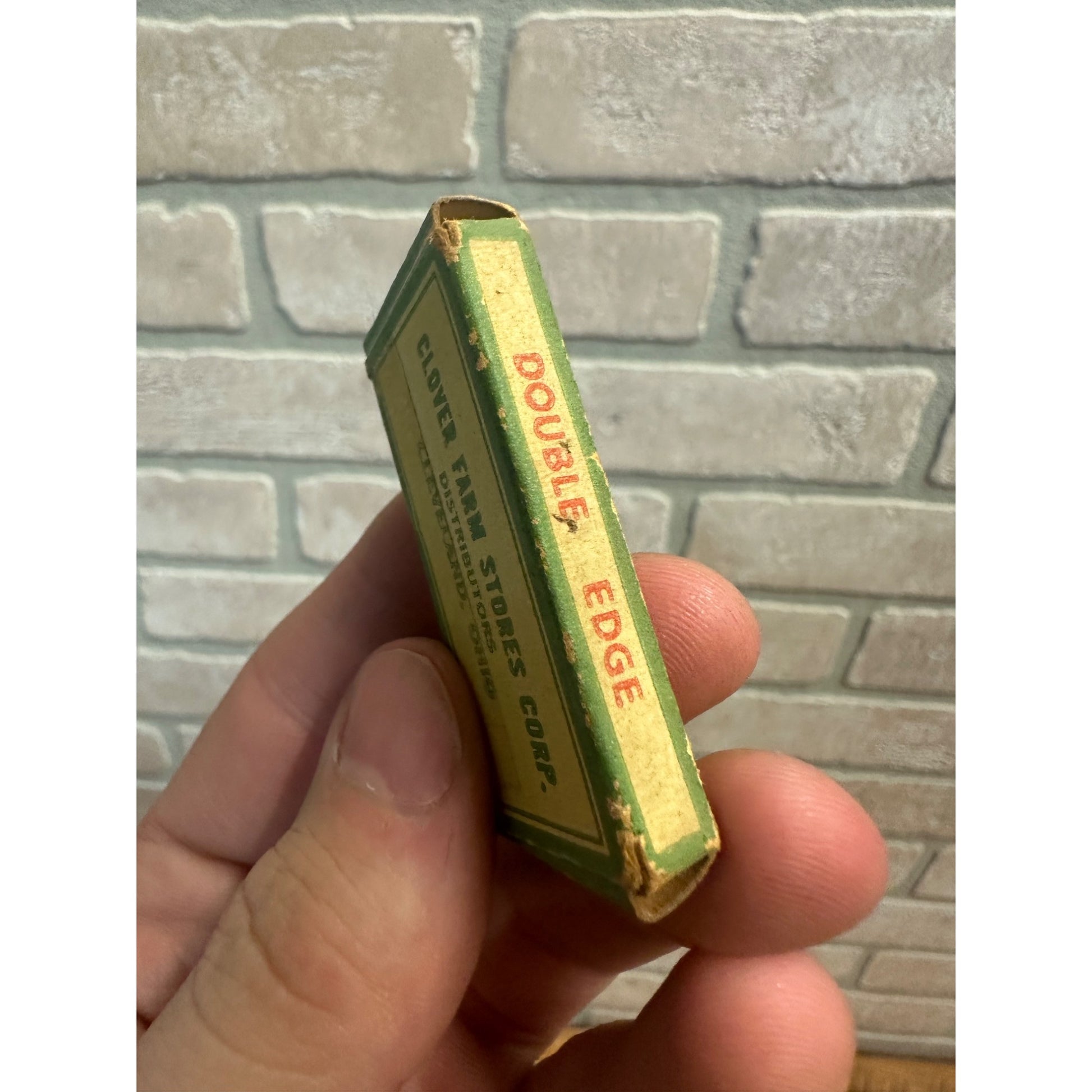 RARE Vintage 1930s Clover Farm Safety Razor Blades NOS Cleveland OH Box