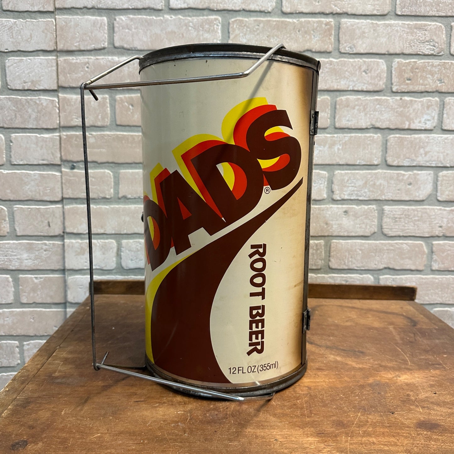 VINTAGE 1970'S DAD'S ROOT BEER THE BIG CAN-DO BARBEQUE GRILL & SMOKER BBQ