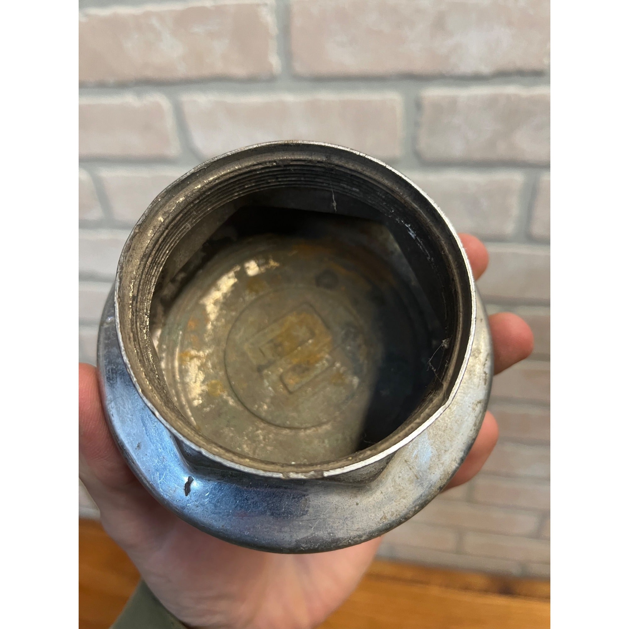 Original Studebaker "S" Car Automobile Thread-On Cap Grease Dust Cover