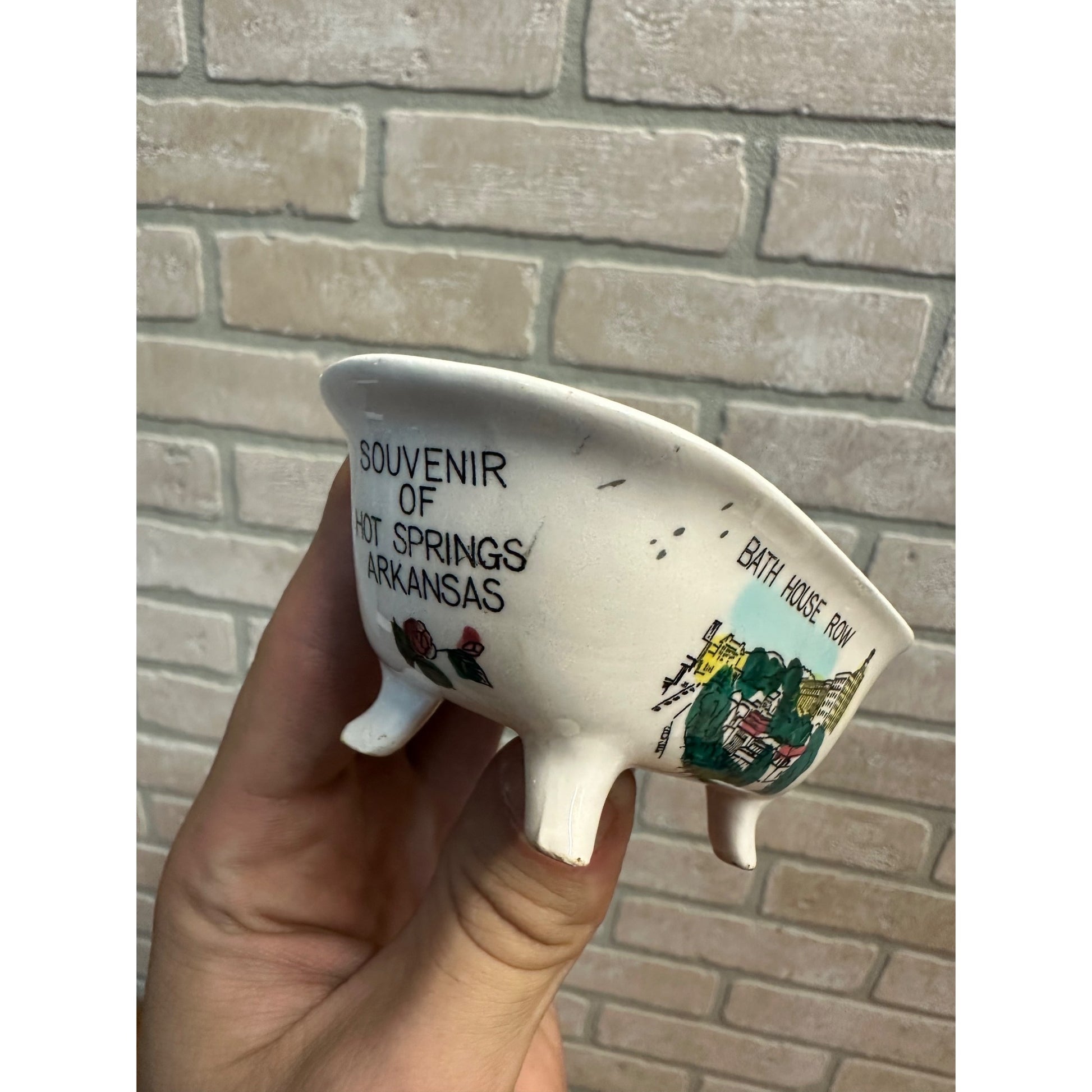Souvenir Ceramic Bathtub Ashtray Bath House Row Hot Springs Arkansas