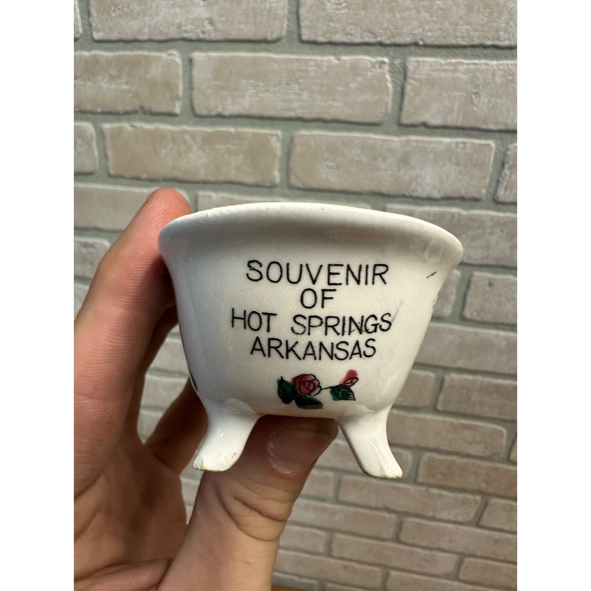 Souvenir Ceramic Bathtub Ashtray Bath House Row Hot Springs Arkansas