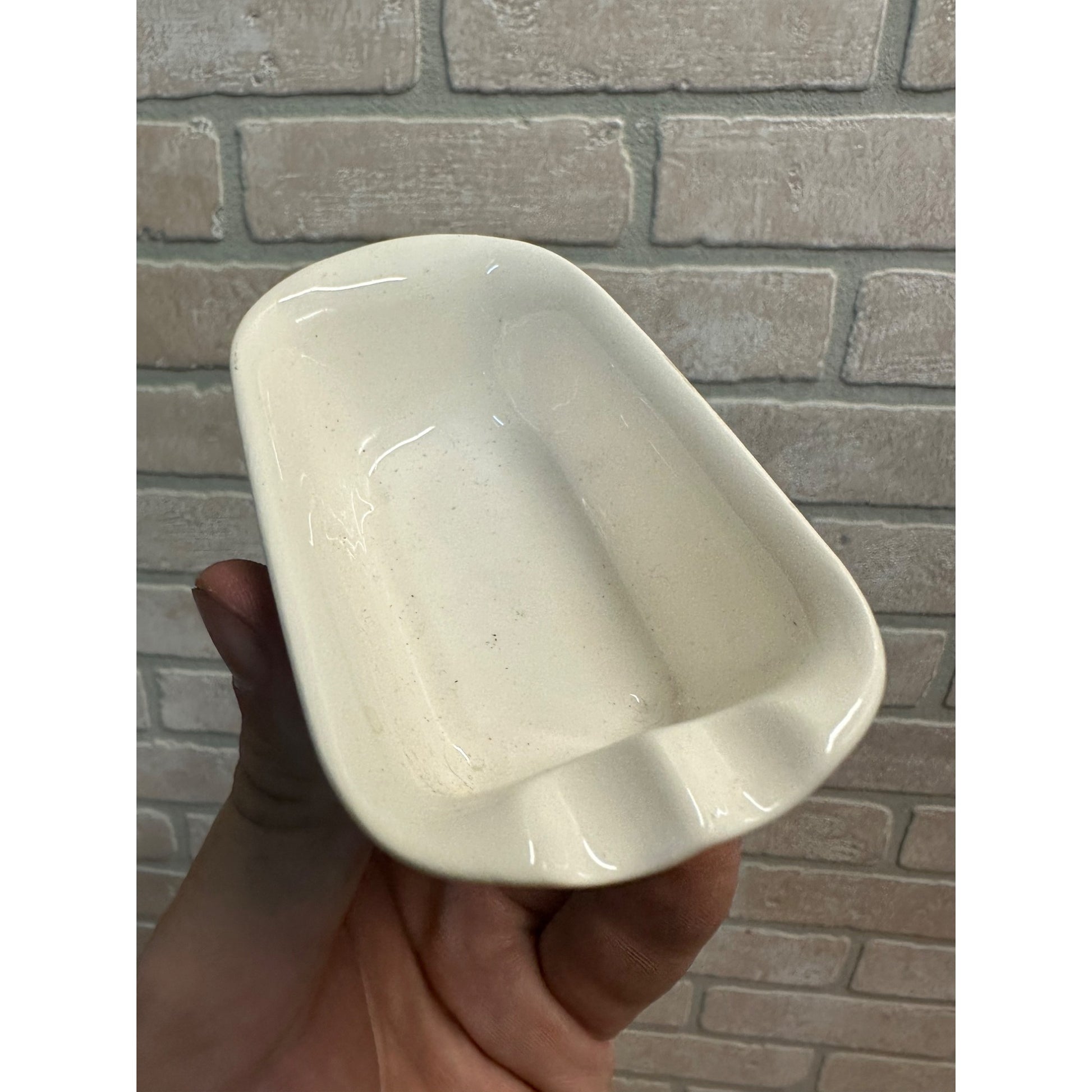 Souvenir Ceramic Bathtub Ashtray Bath House Row Hot Springs Arkansas