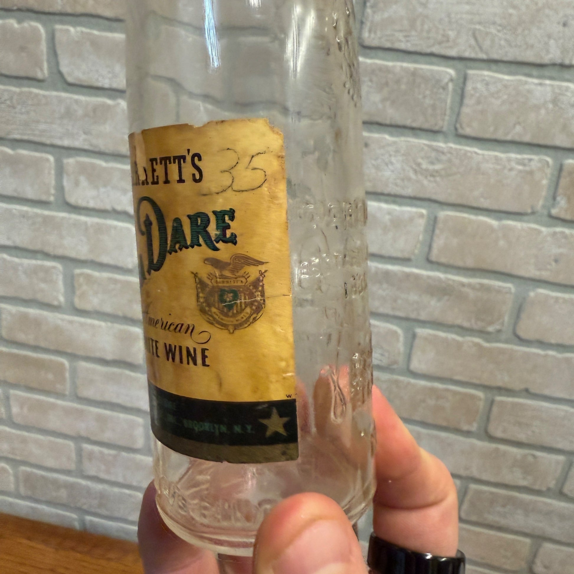 Vintage GARRETT'S VIRGINIA DARE WHITE WINE BOTTLE w/ LABELS & CAP 2/5 PINT EMPTY