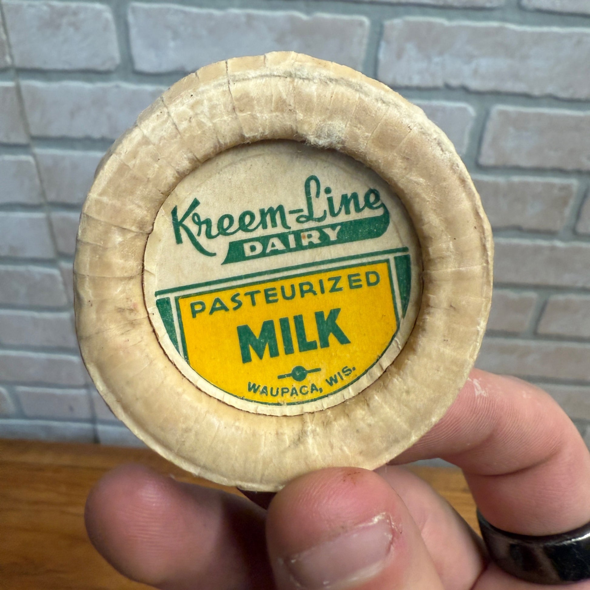 Milk Bottle Cap - Kreem-Line Dairy Farm - Waupaca, (Wisconsin) WI Wis