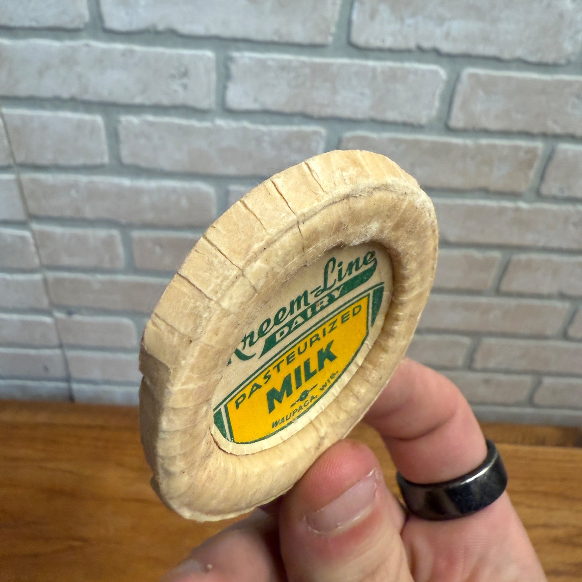 Milk Bottle Cap - Kreem-Line Dairy Farm - Waupaca, (Wisconsin) WI Wis