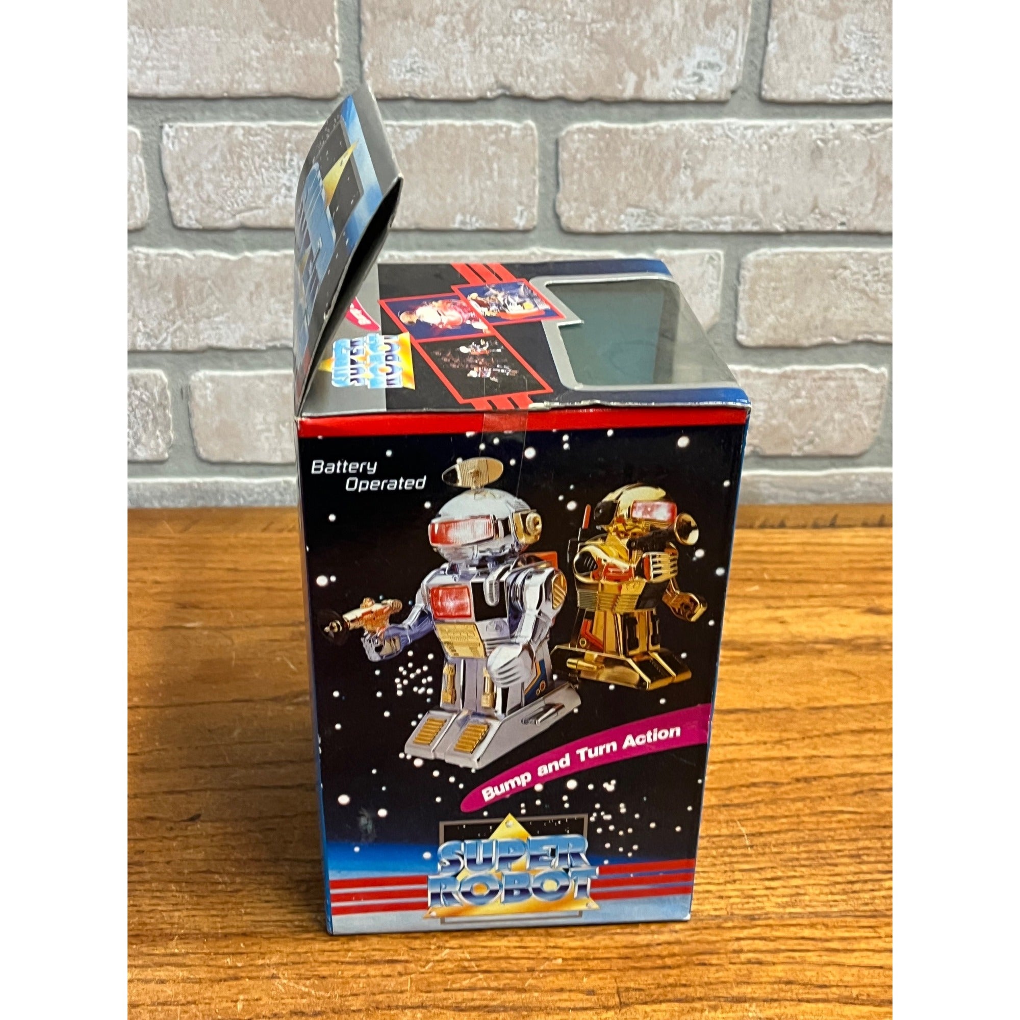 Vintage Lucky Yeh Super Robot Bump and Turn Action No. 8703 NEW NOS