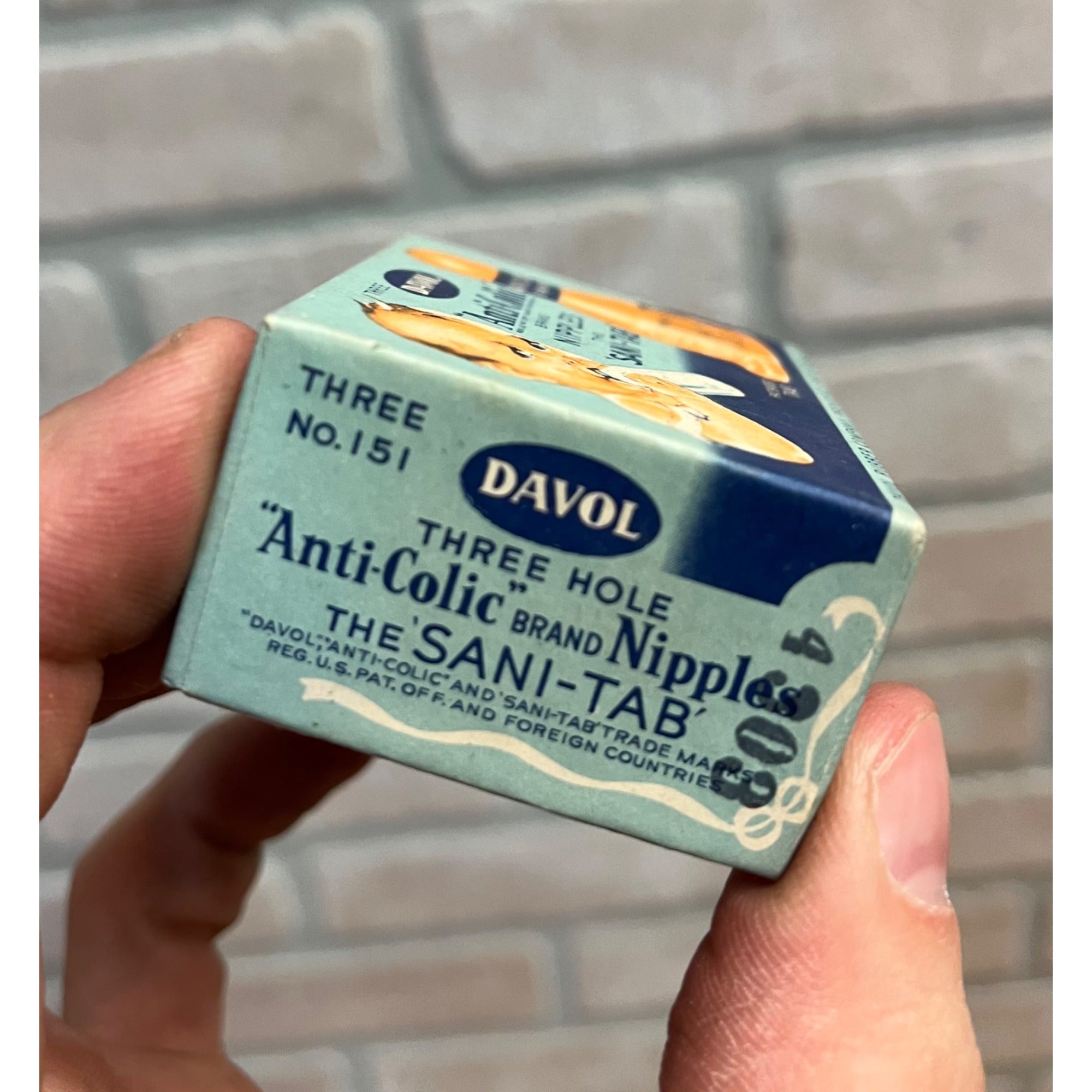 Vintage DAVOL Anti-Colic Brand Nipples The Sani-Tab Empty Advertising Box Only