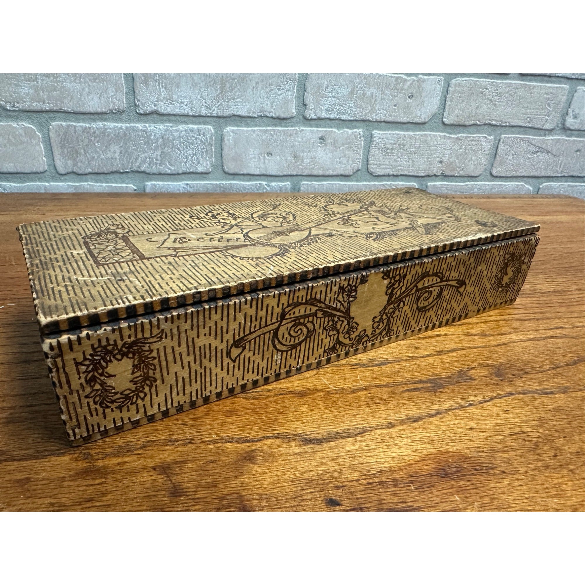 Antique Victorian Pyrography Art Wooden Storage Box Ornate Floral Flemish