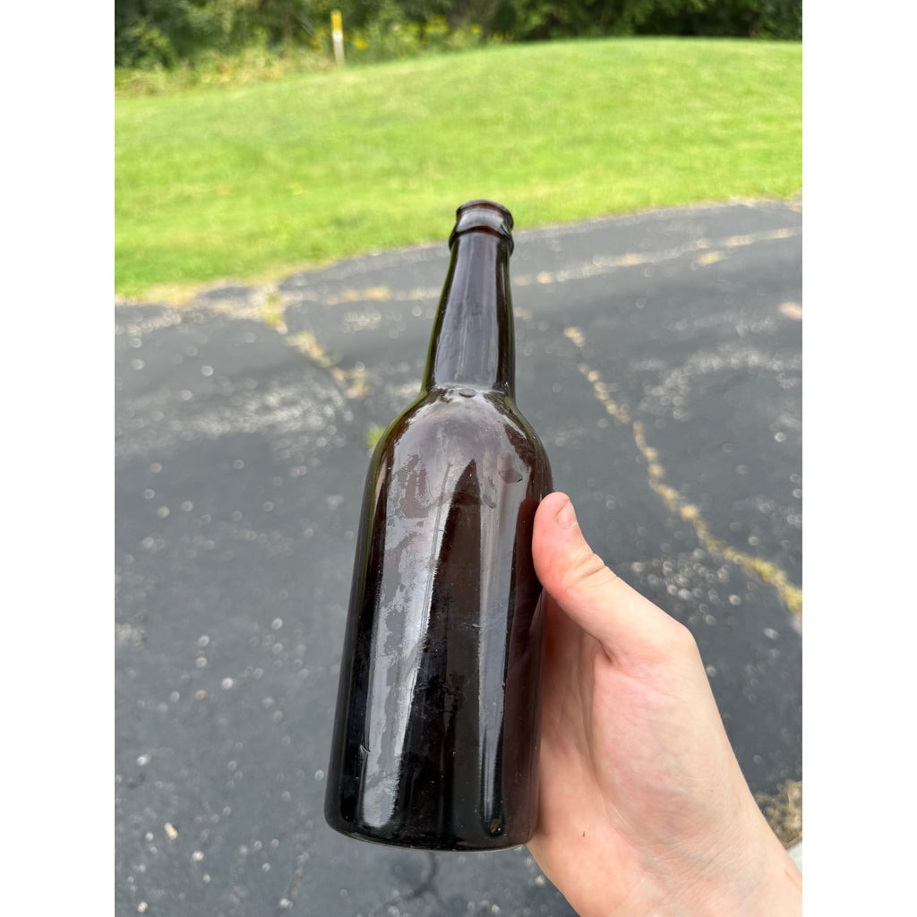Pre-Pro Amber Bechaud Brewing Co Fond Du Lac , WIS Bottle Embossed WF&S  9 1/2"