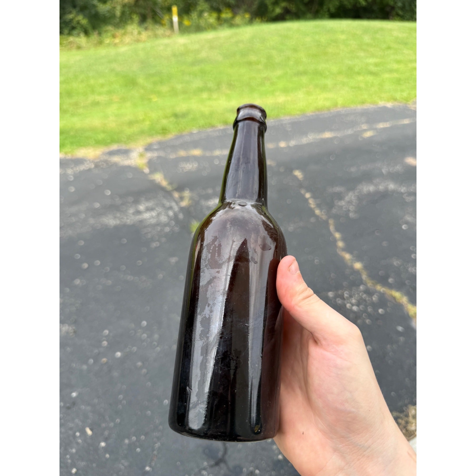 Pre-Pro Amber Bechaud Brewing Co Fond Du Lac , WIS Bottle Embossed WF&S  9 1/2"