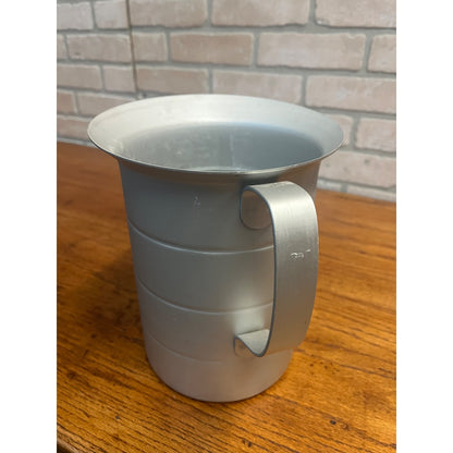 Dura Ware New York #754 Commercial Kitchen Pitcher 4 Quart Capacity Aluminum