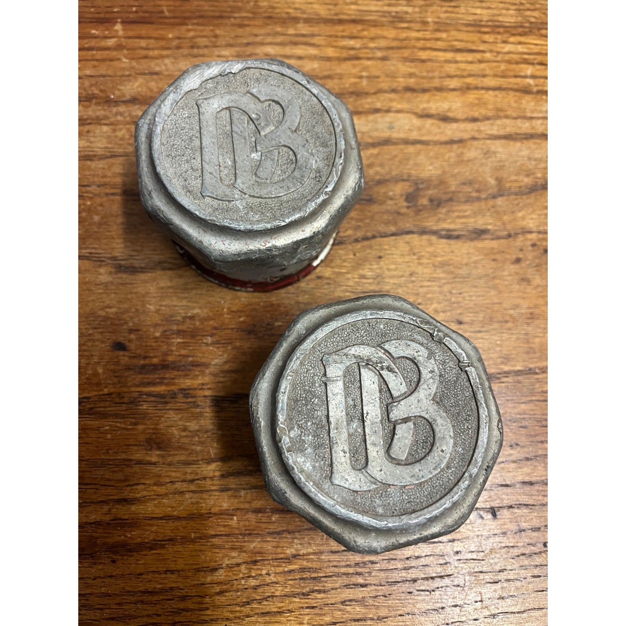 Original 1920s Dodge Brothers Car Automobile Thread-On Cap Grease Dust Covers