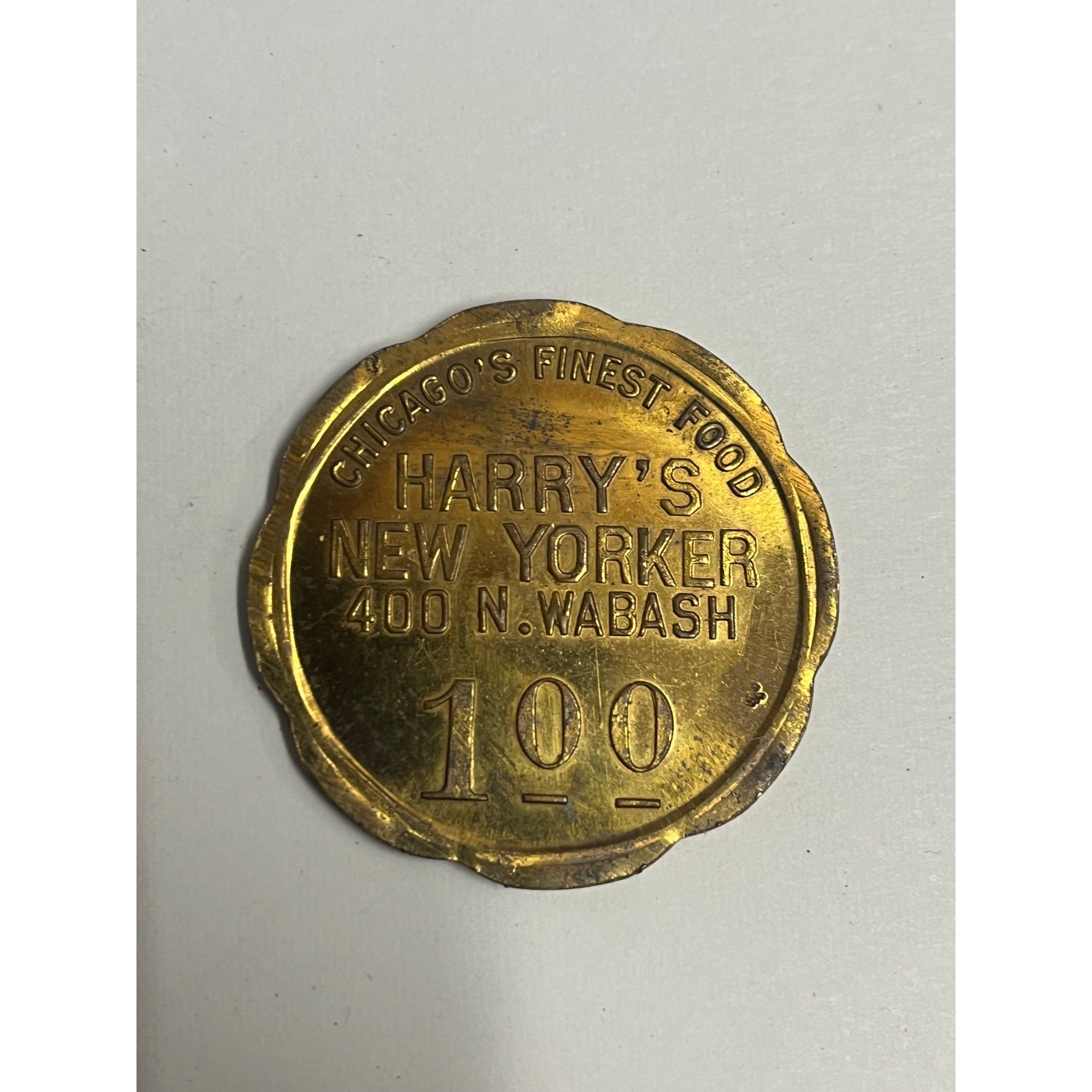 CHICAGO. ILLINOIS. 1935. HARRY'S NEW YORKER. GF $1.00. TRADE TOKEN .