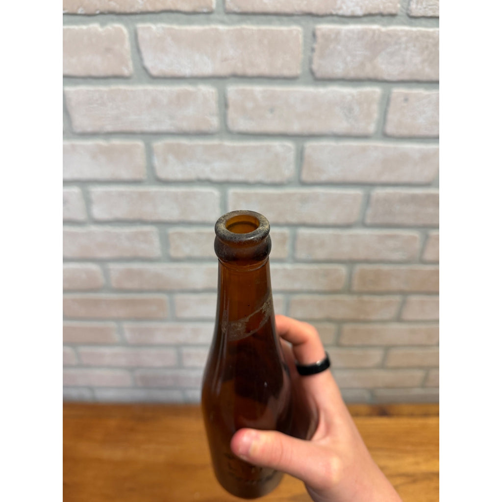 Pre Prohibition West Bend Lithia Company Beer Bottle Wisconsin WI Embossed
